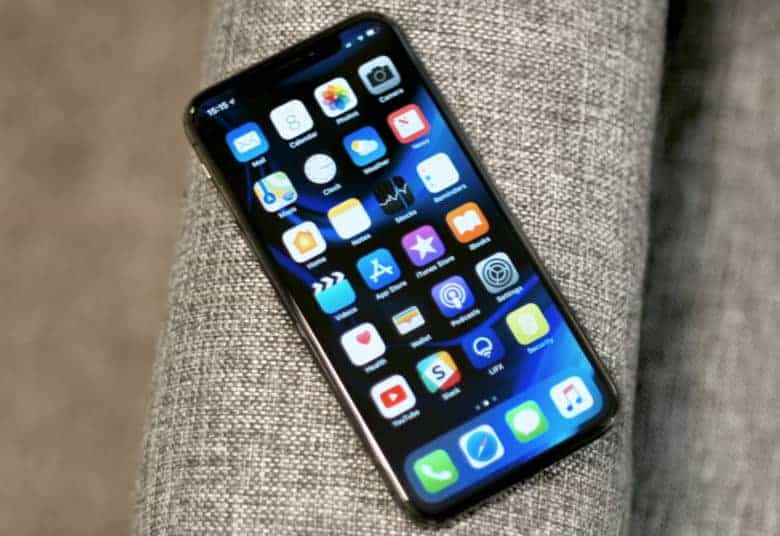 Ex-student sentenced to 3 years in prison for massive iPhone scam