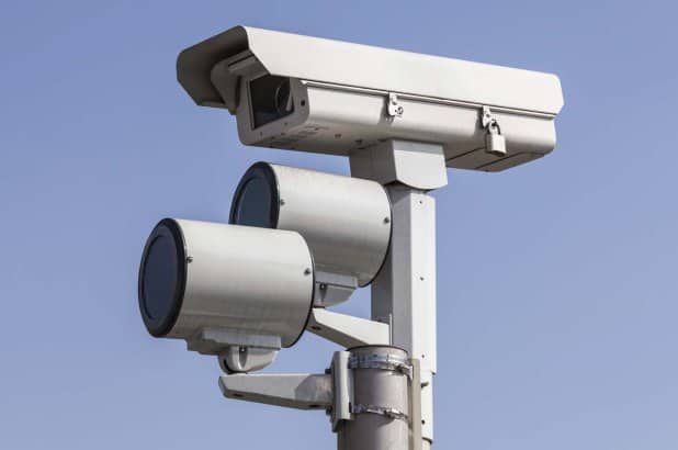 Cameras look for distracted driving