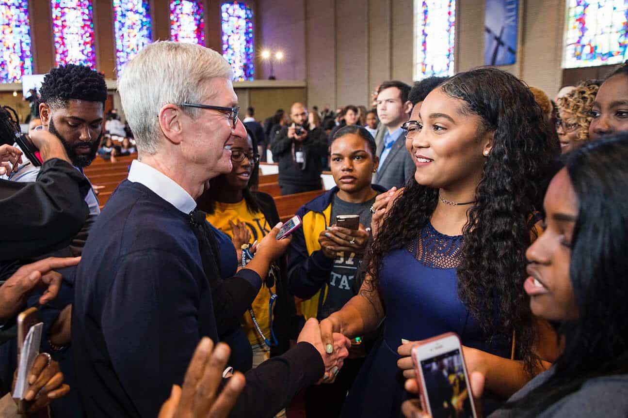 Tim Cook