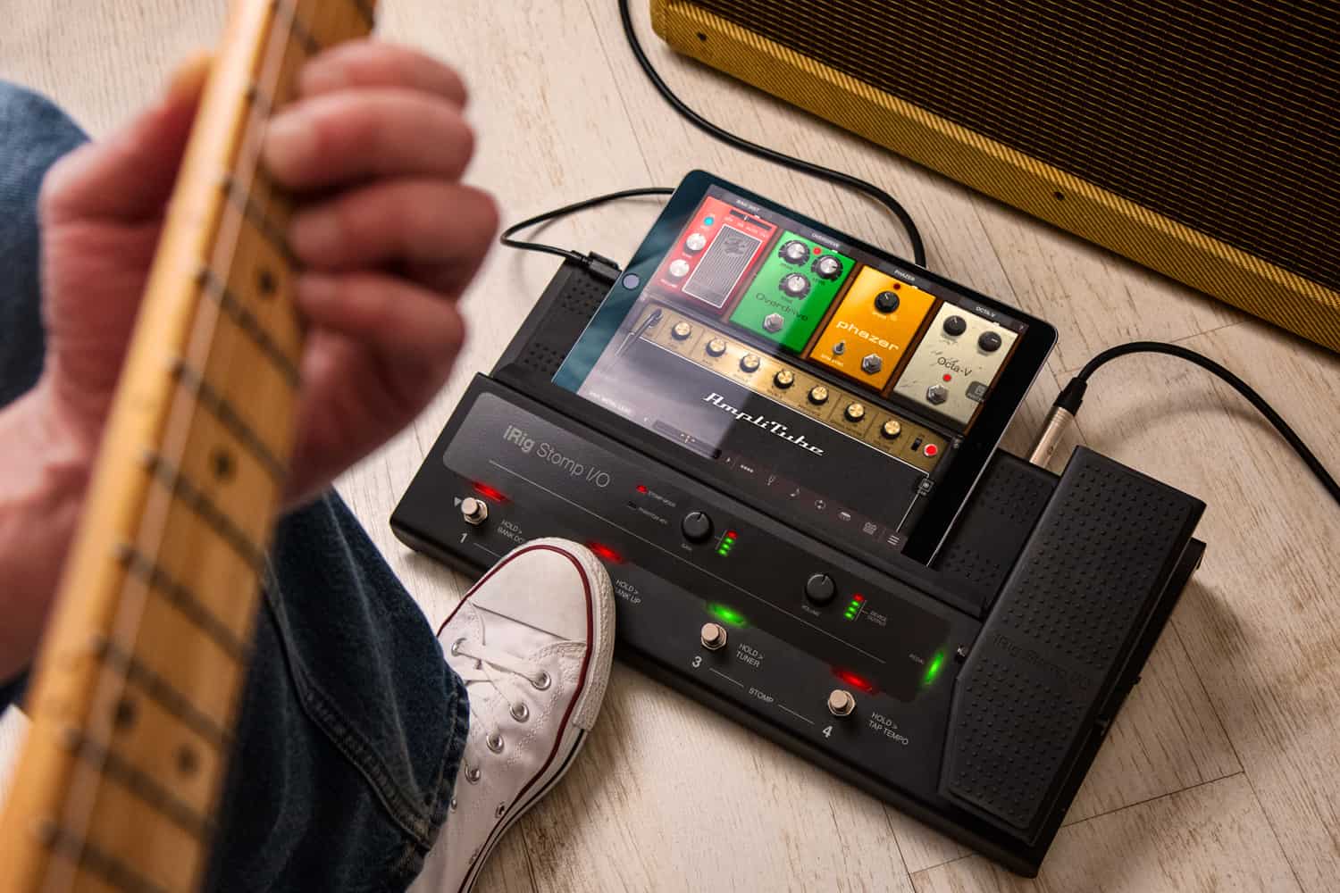 iRig Stomp I/O Pedalboard