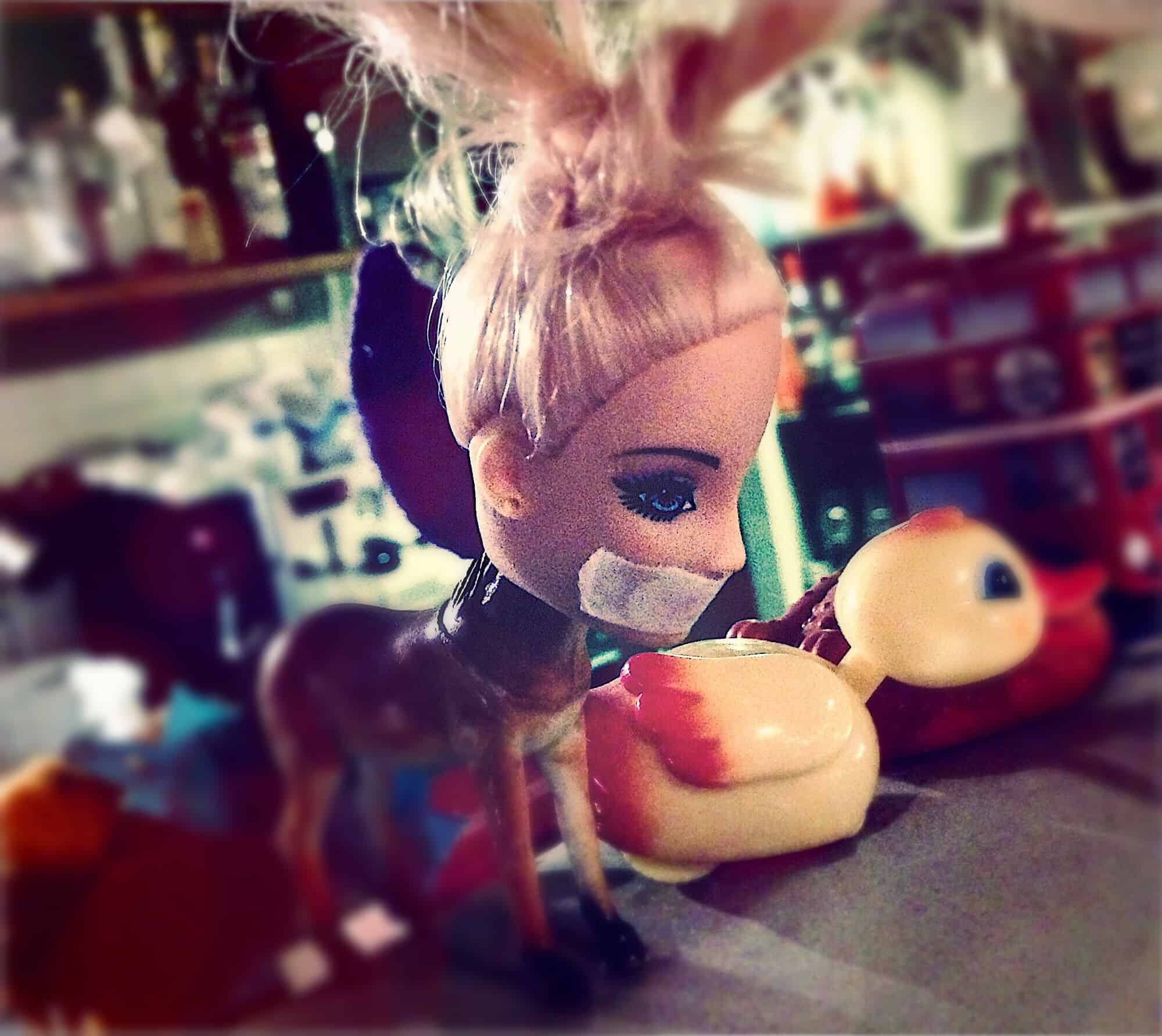 Now you can mute Instagram, just like this creepy doll.