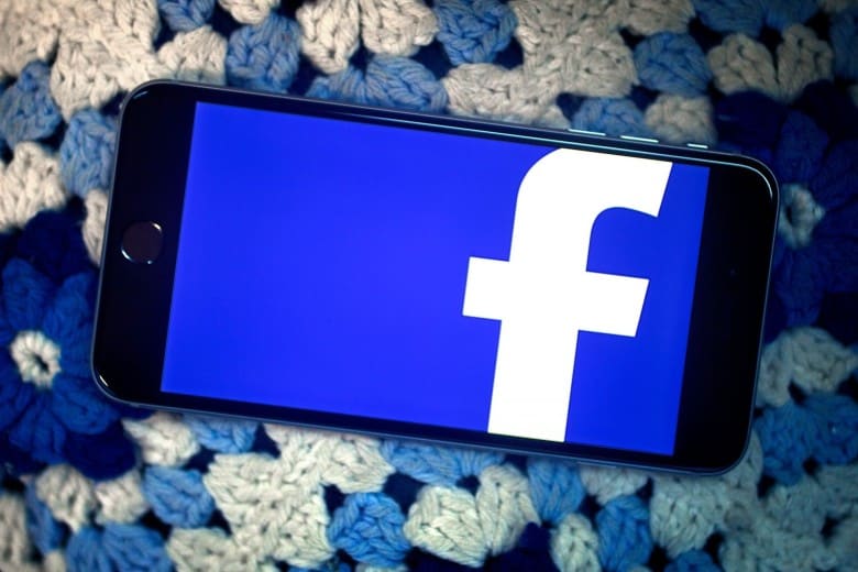 Facebook owns 4 of the top 10 apps of the past decade