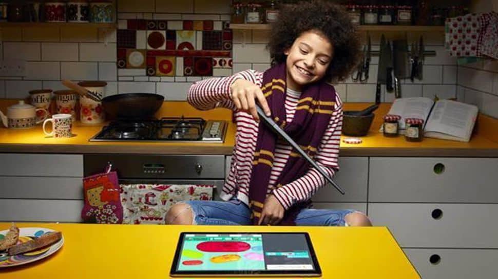 Harry Potter Kano Coding Kit teaches muggles to code