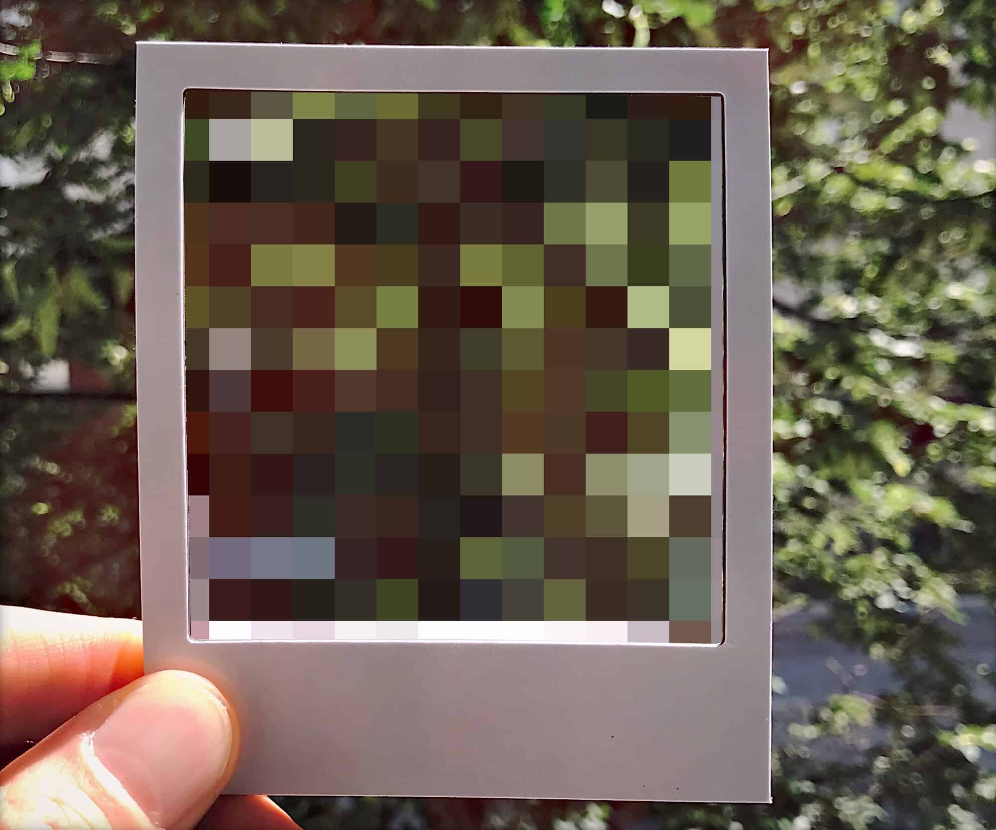It's easy to hide your photos in iOS -- and just as easy to find them.