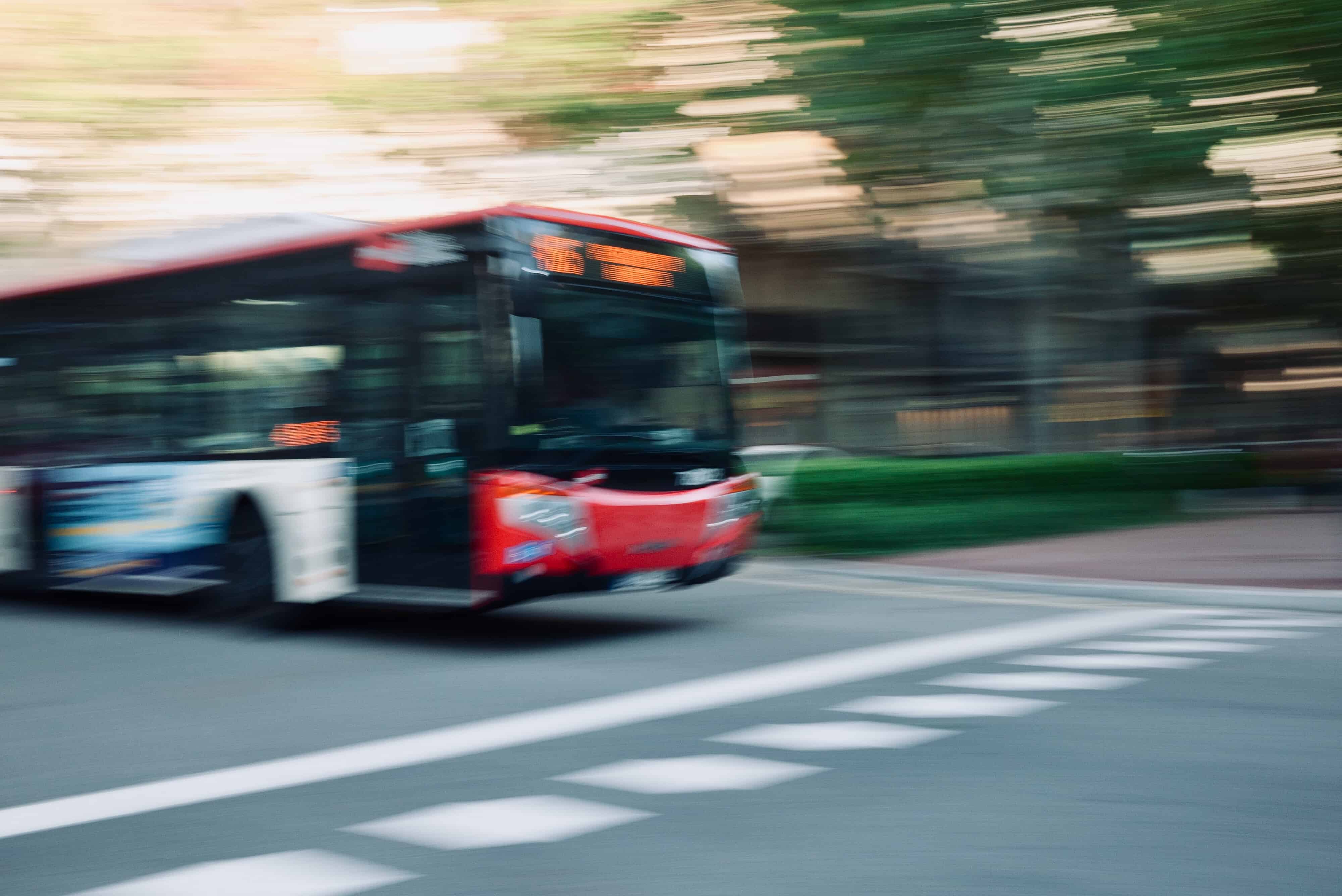 Siri shortcuts knows how long your bus will take to get you home.