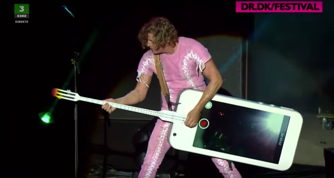 No brushed aluminum for Stig Pedersen of D-A-D. This iPhone bass is heavy metal.