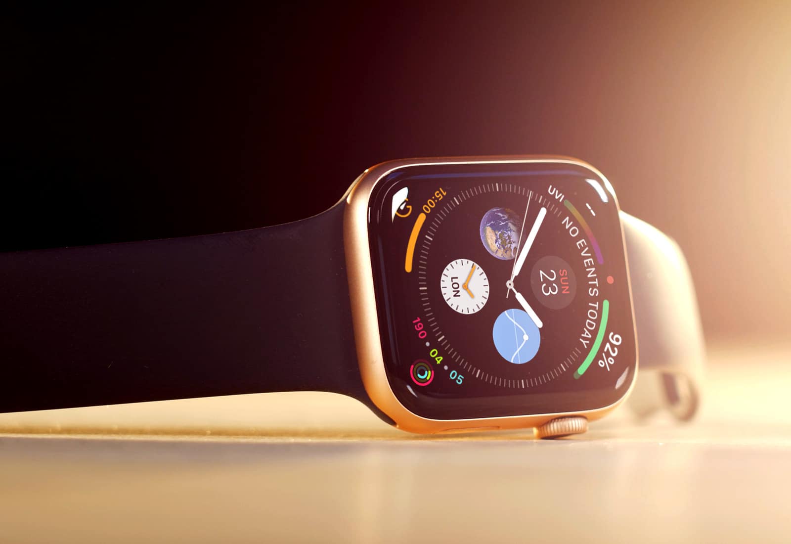 Man’s brand new Apple Watch turns out to be toilet plunger
