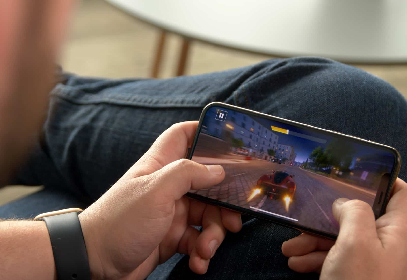 iPhone XS gaming