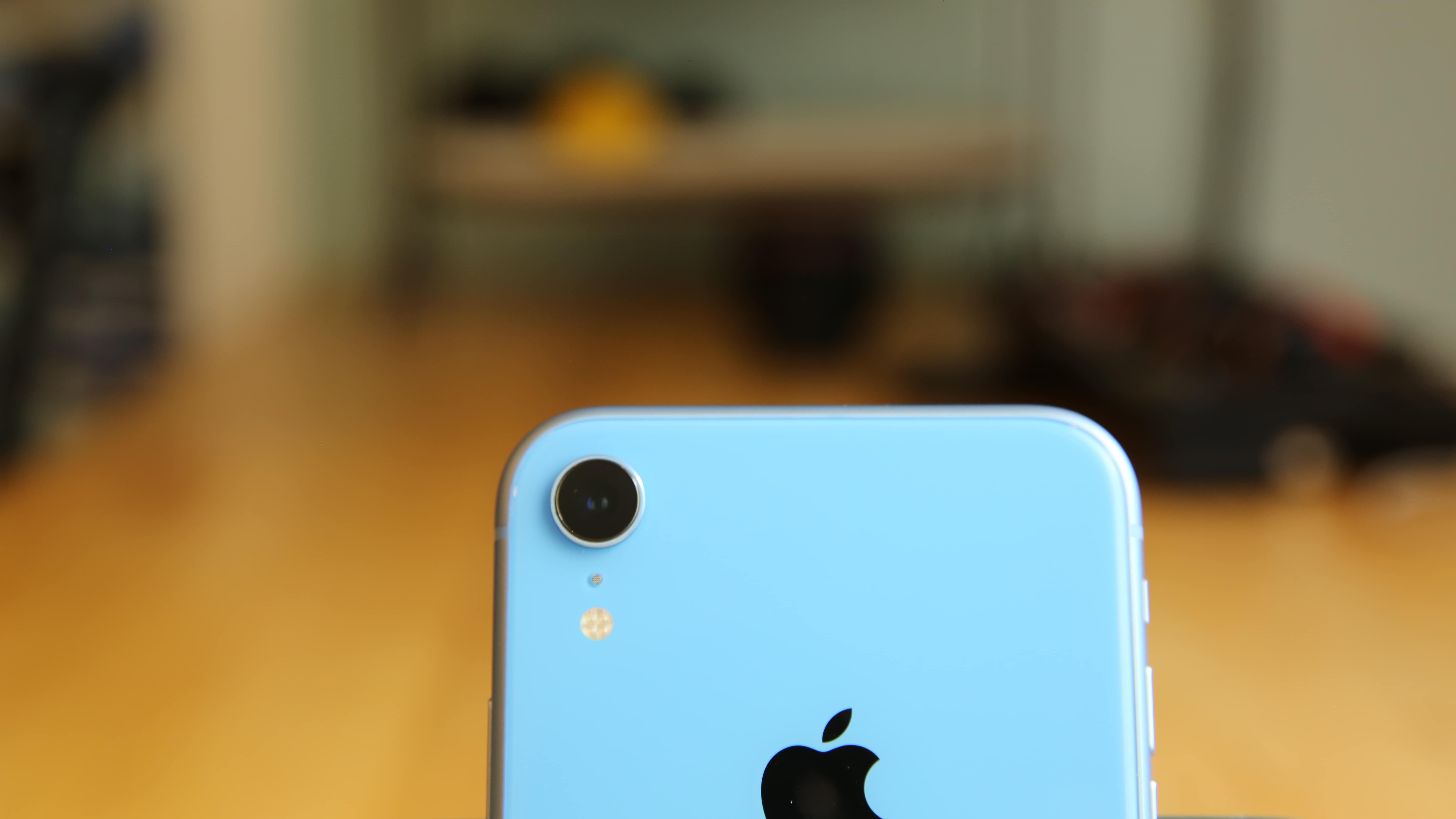 iPhone XR camera