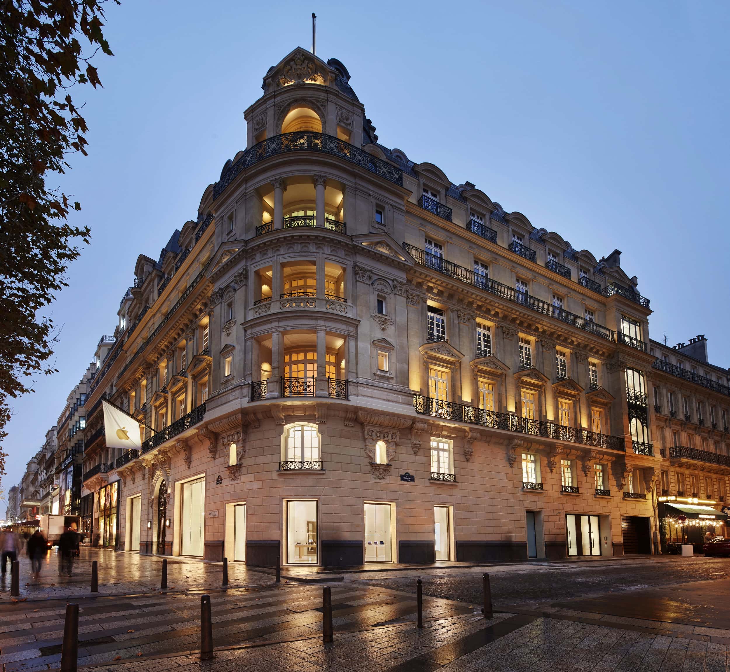 Apple Store Paris 1
