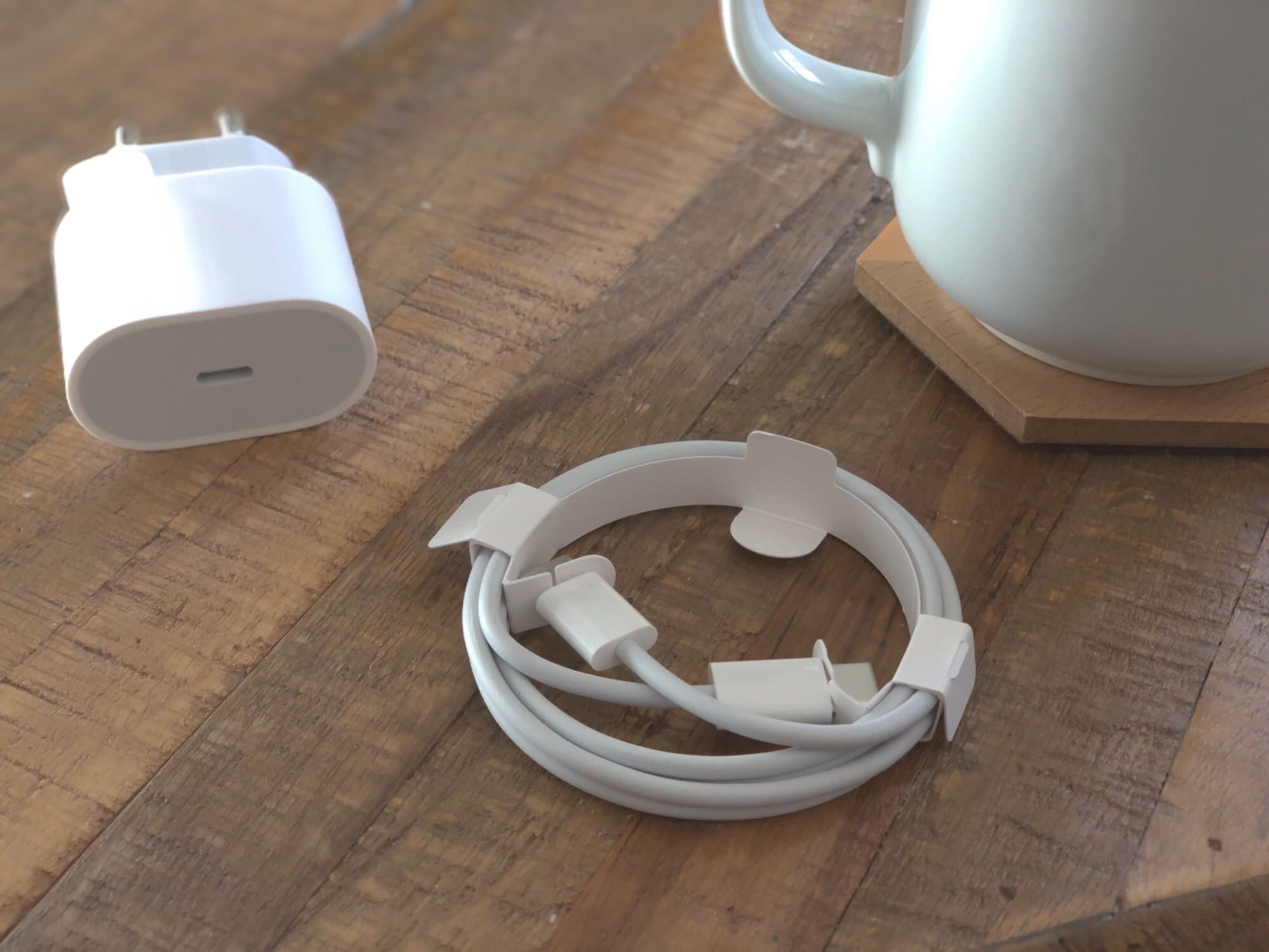 iPad 2018 USB-C charger cable