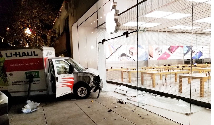 This U-Haul truck was used to unsuccessfully try to rob an Apple Store.