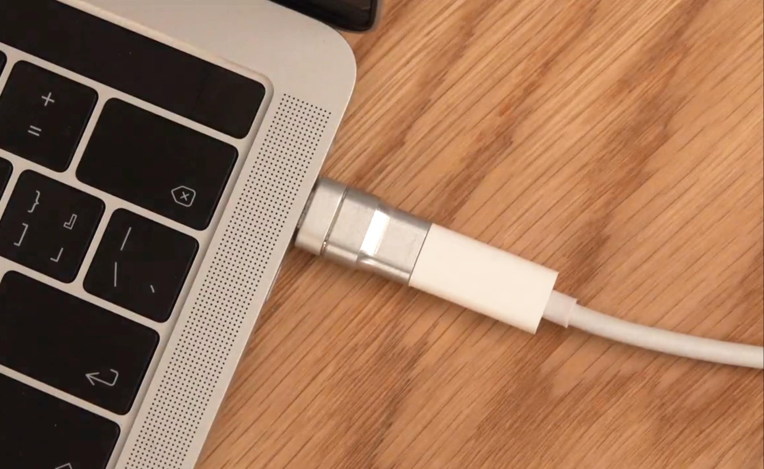 ThunderMag replaces MagSafe for USB-C and Thunderbolt 3 connections.