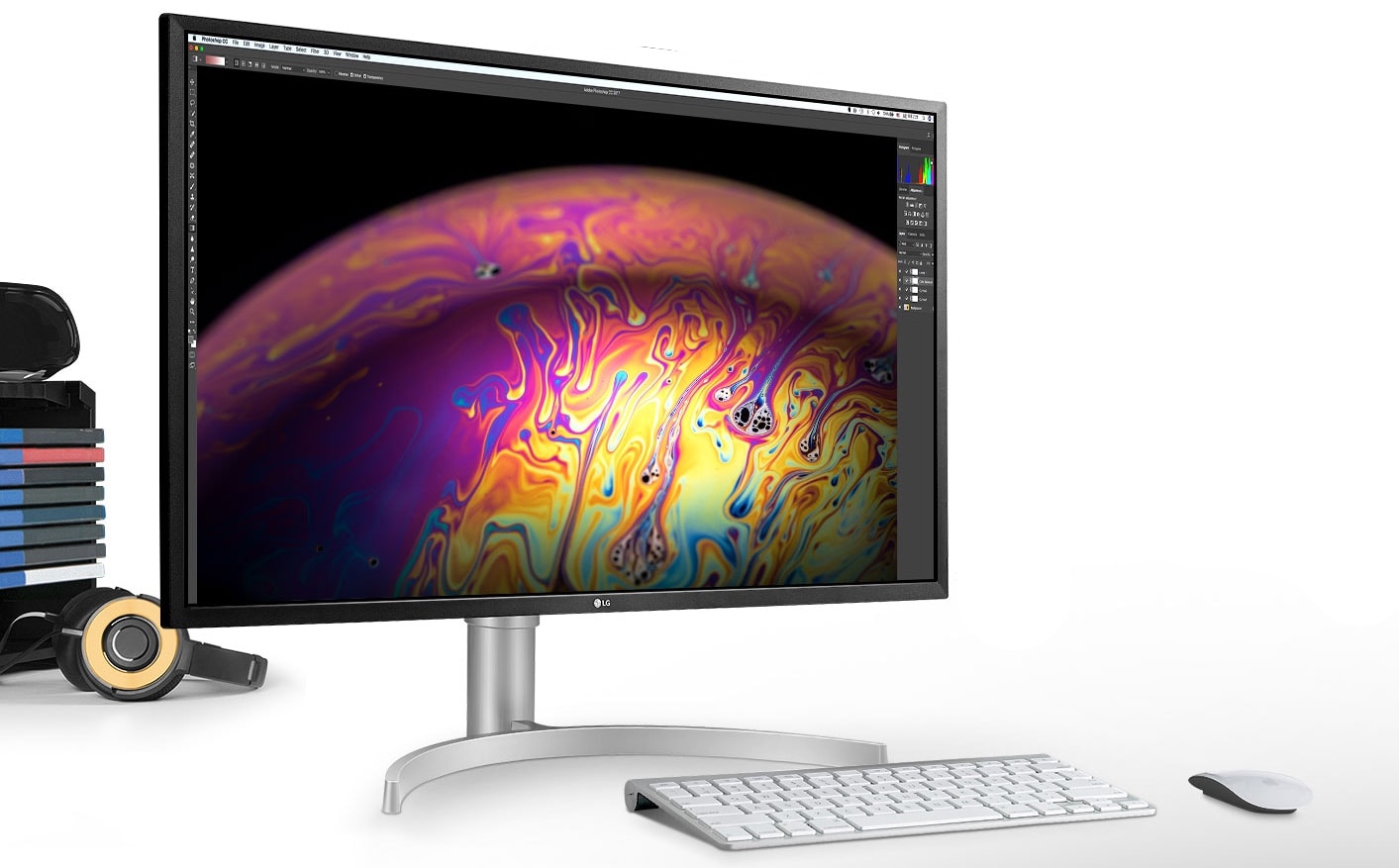The name of the LG 32UL750-W doesn’t roll off the tongue.