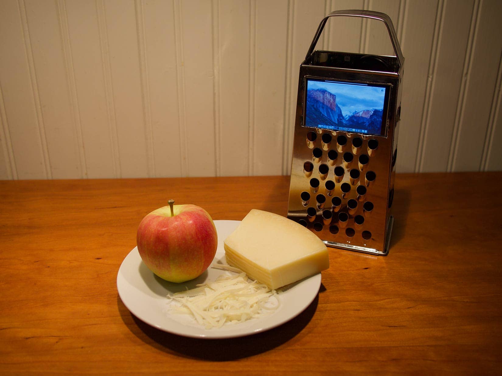 working cheese-grater Mac
