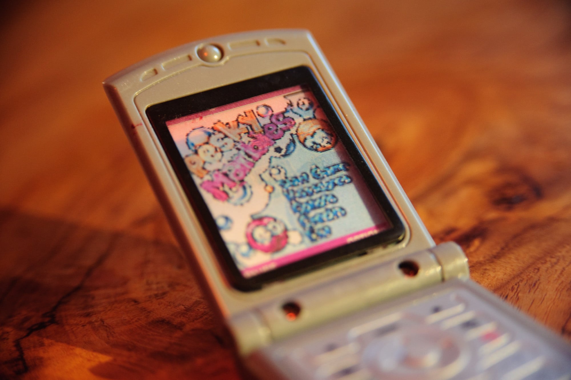 Old mobile phone toy: This is how 