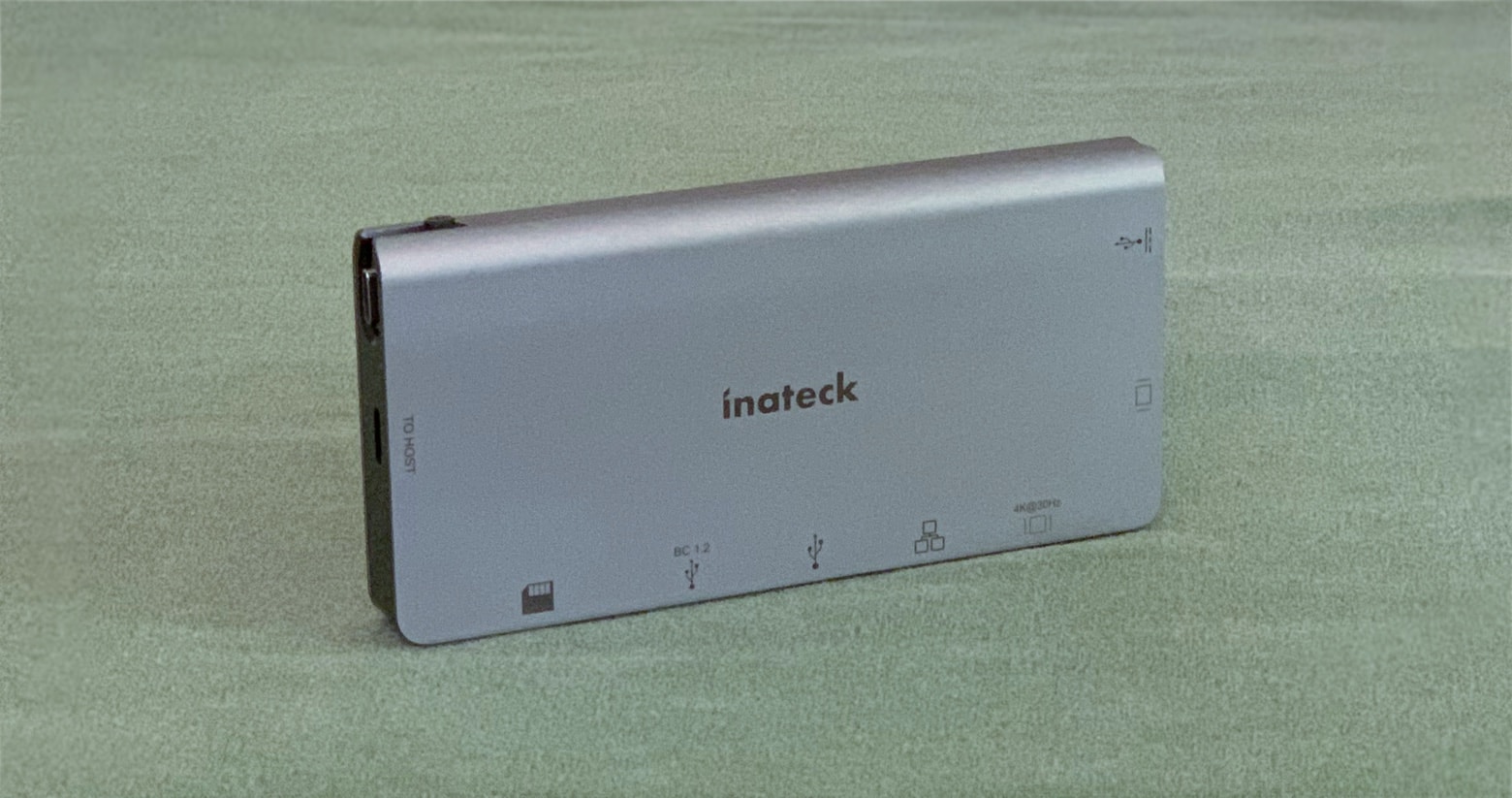 Inateck 8-in-1 USB-C Hub