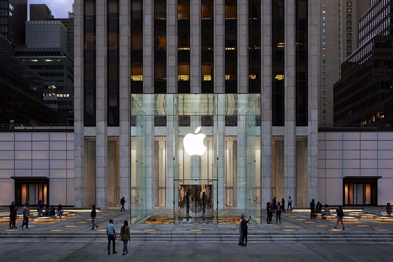 Fifth Avenue Apple Store