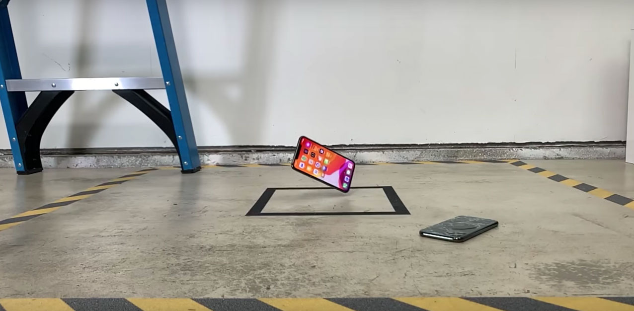 iPhone 11 Pro drop test