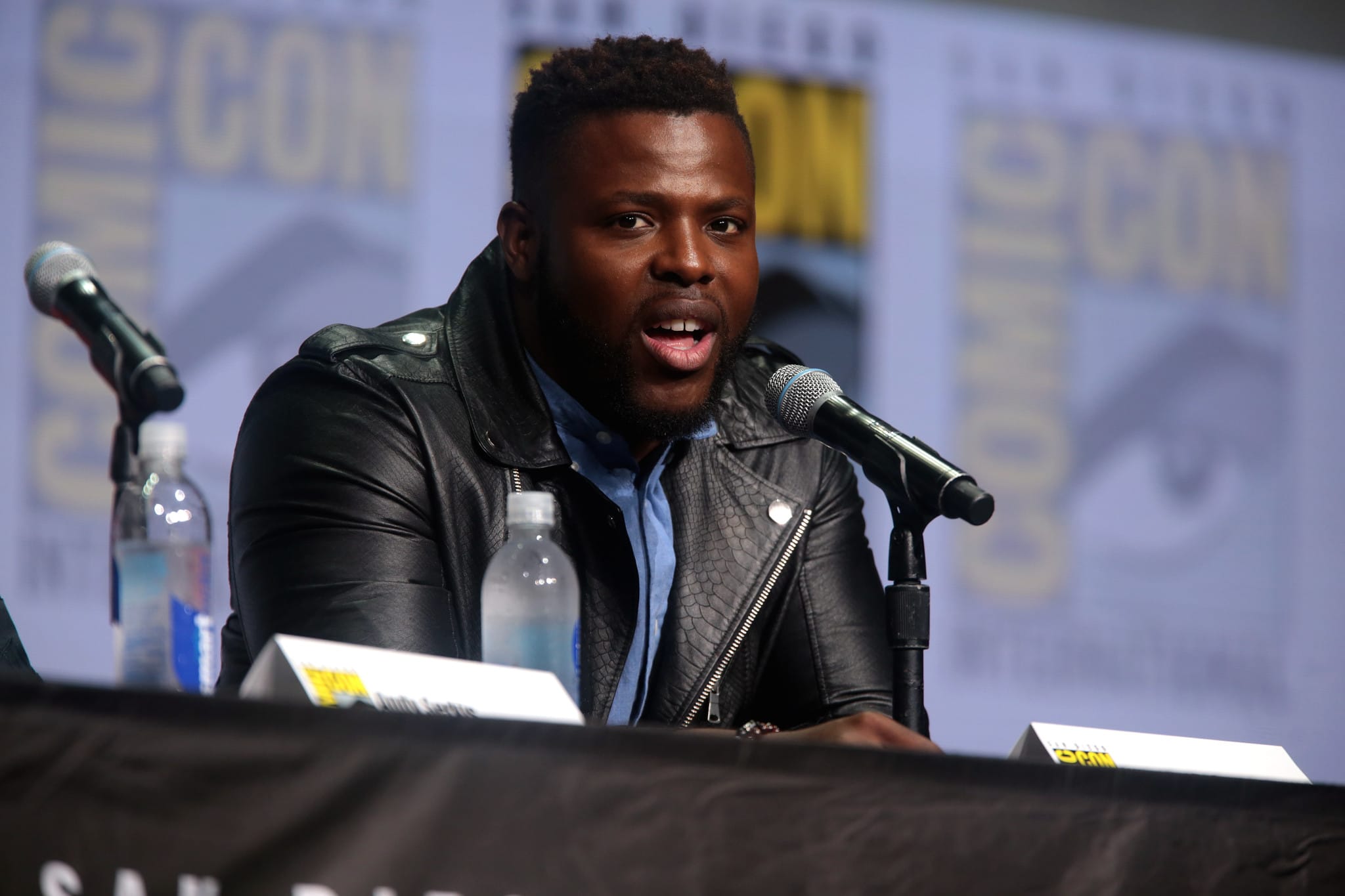 Winston Duke speaks at Comic-Con International in 2017.