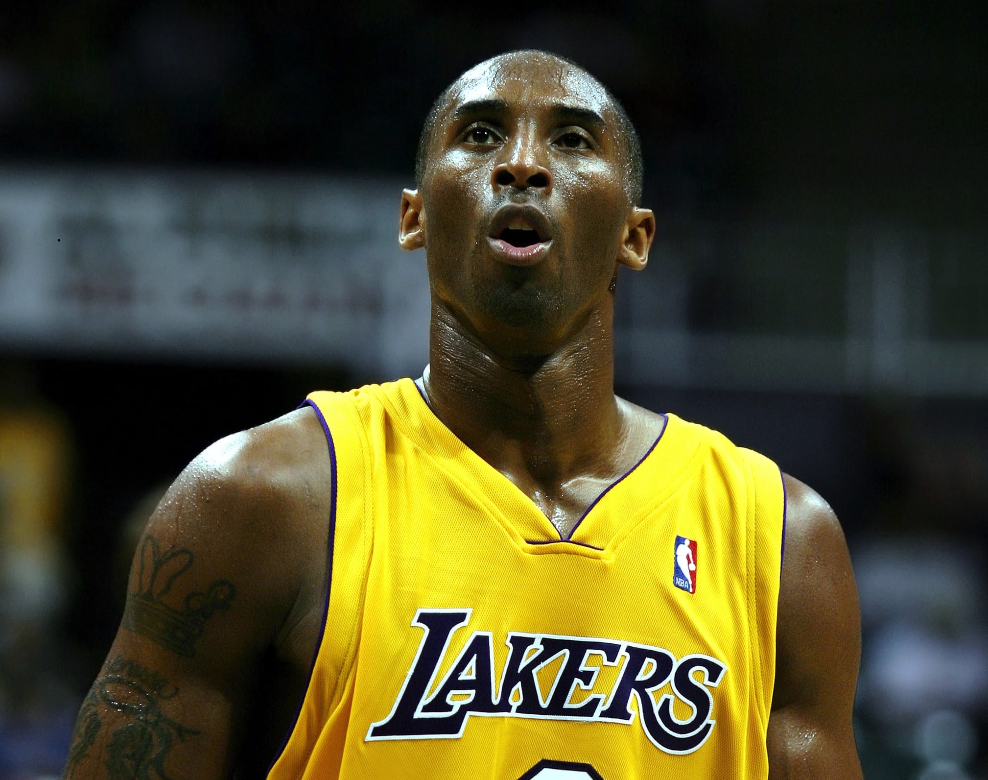 Tim Cook tweets condolences on death of Kobe Bryant