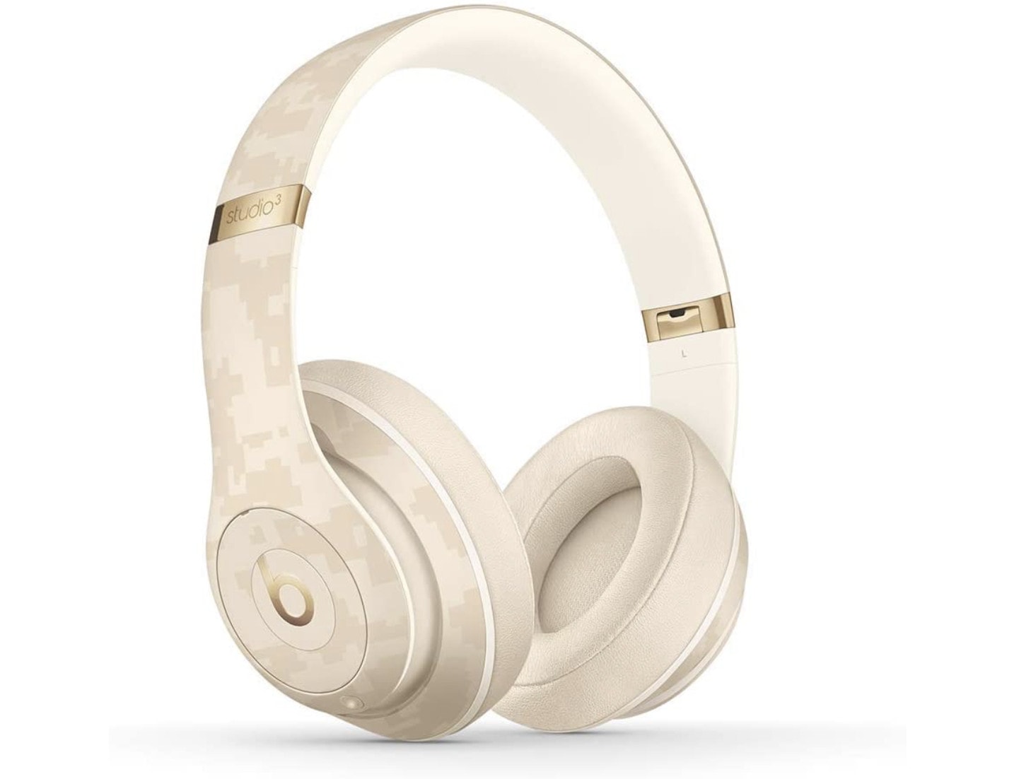 Beats-Studio3-sand-dune