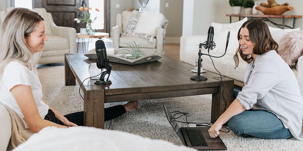 The Start-to-Finish Guide to Launching a Successful Podcast Bundle