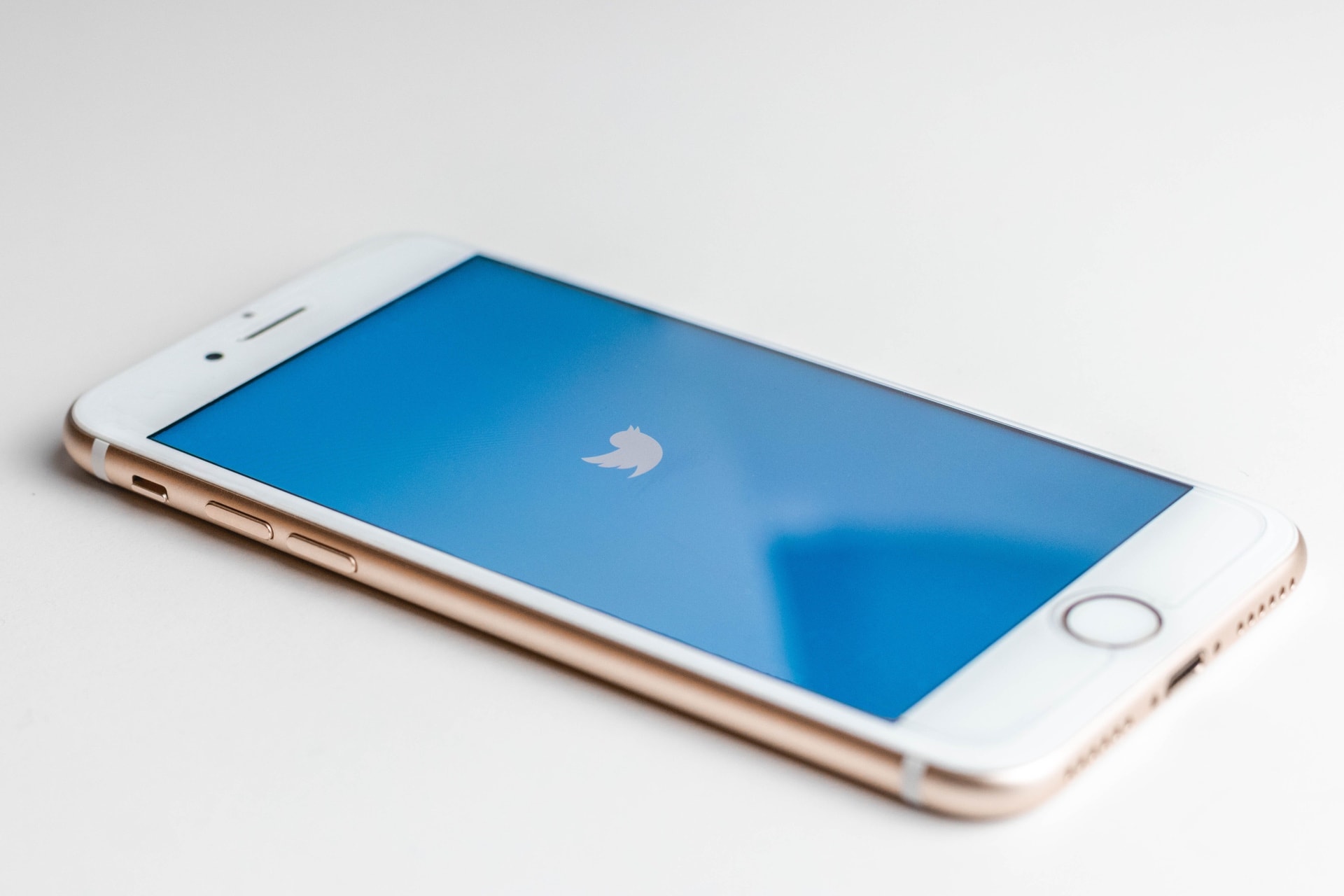 Twitter adds voice tweets: Brace yourself for a barrage of voice tweets.