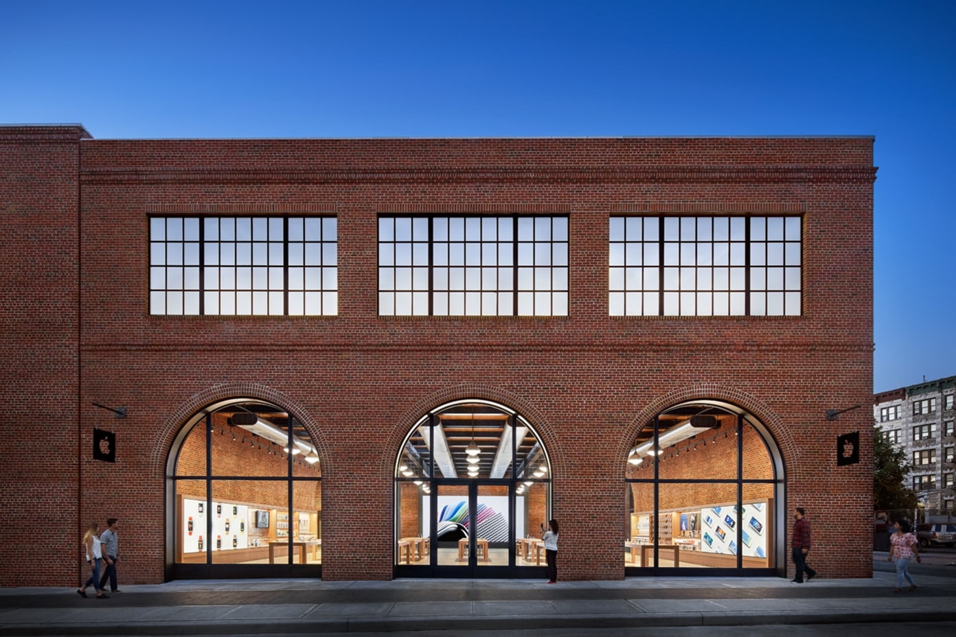Apple Store Williamsburg