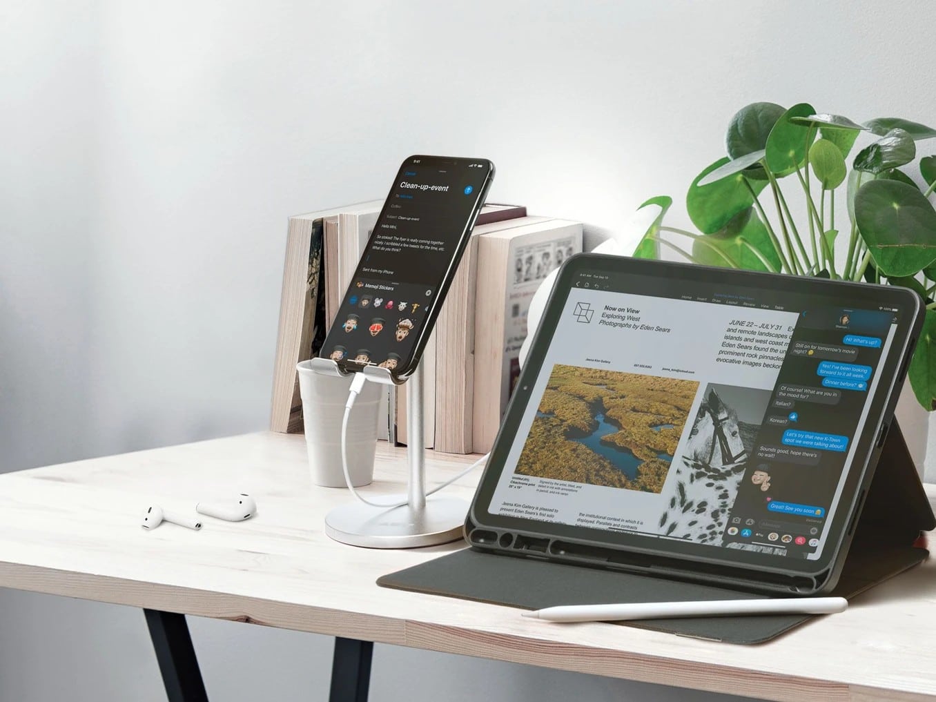 Laut stand for iPhone
