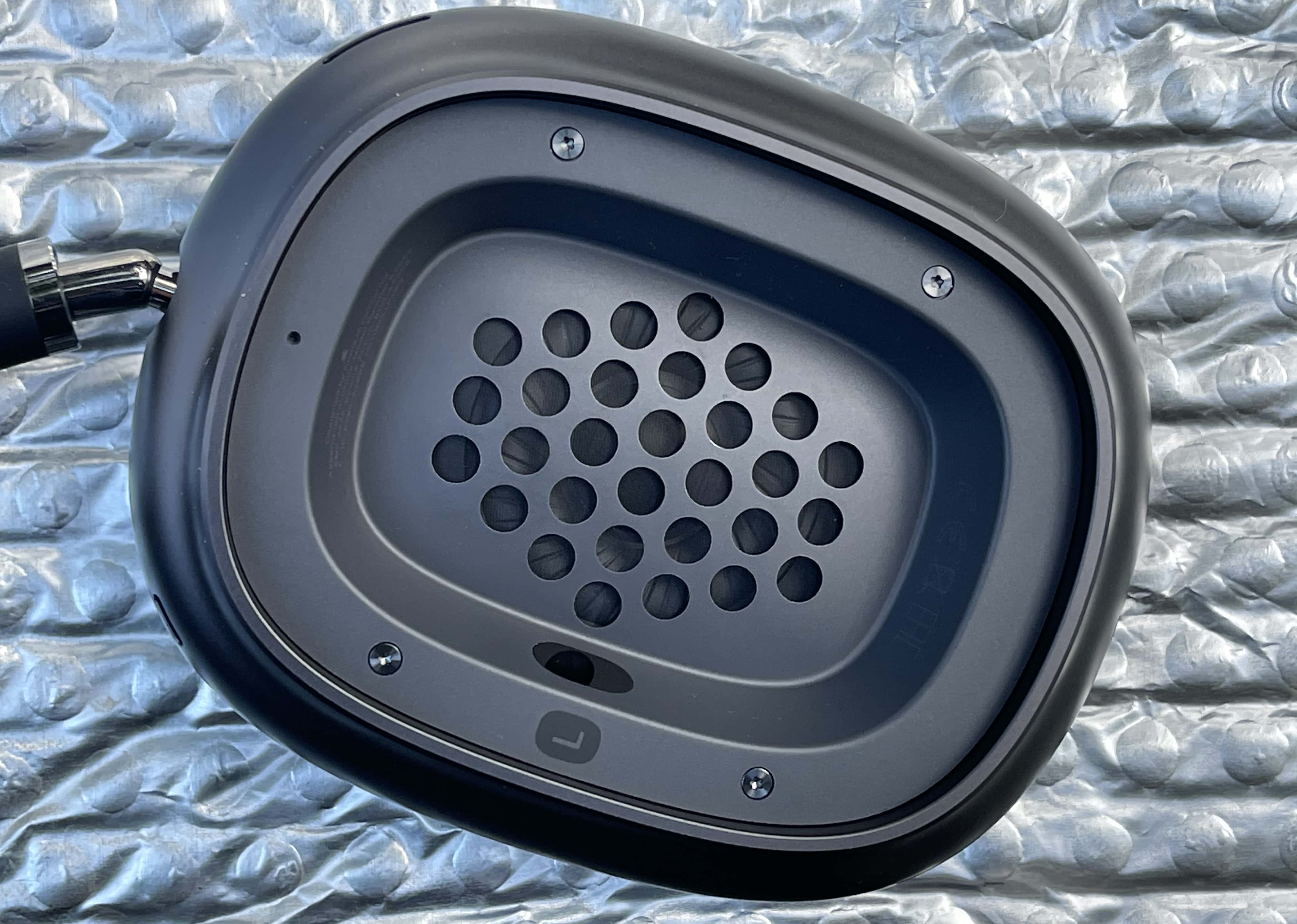 AirPods Max even look pretty on the inside.