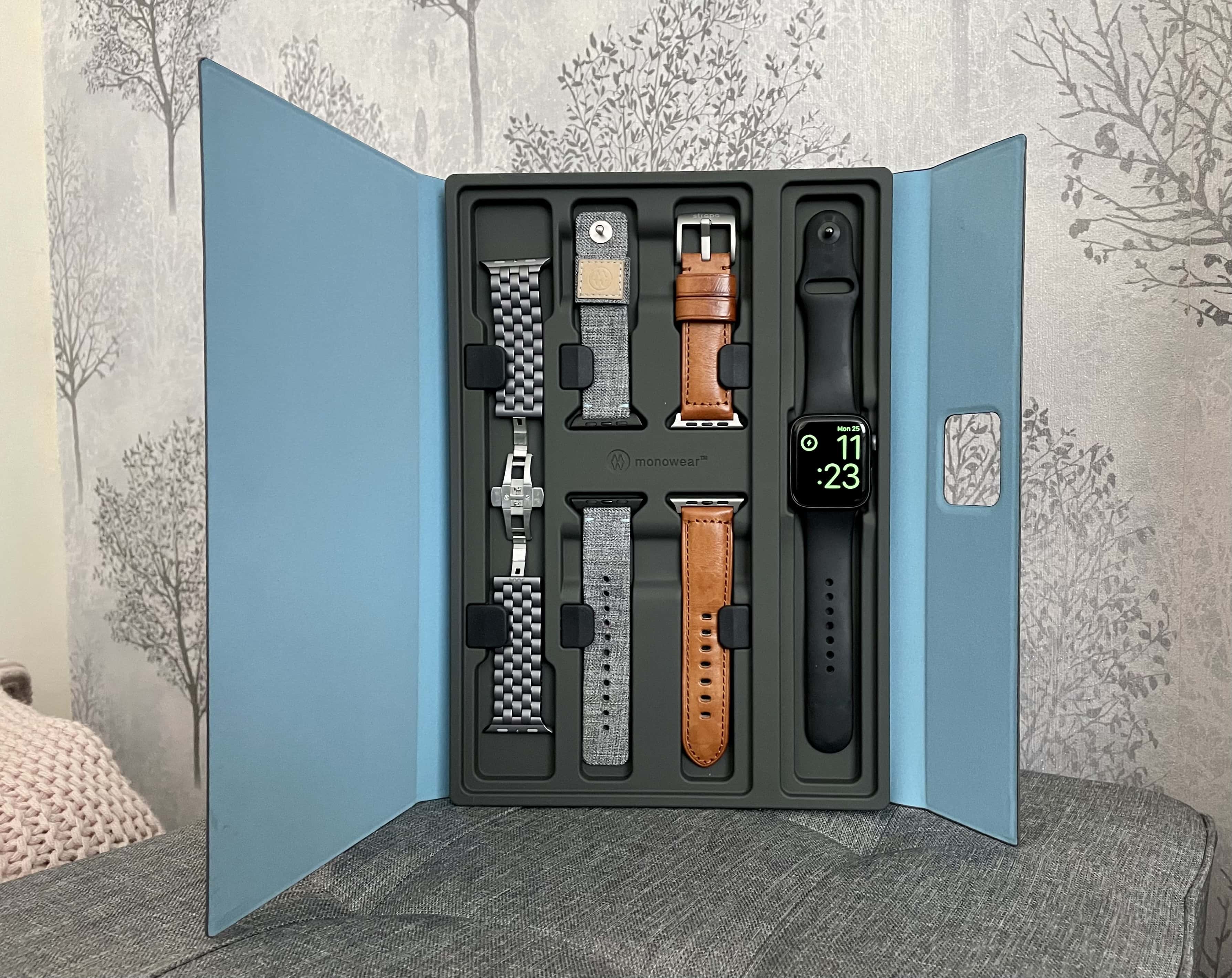 Monowear Monochest for Apple Watch