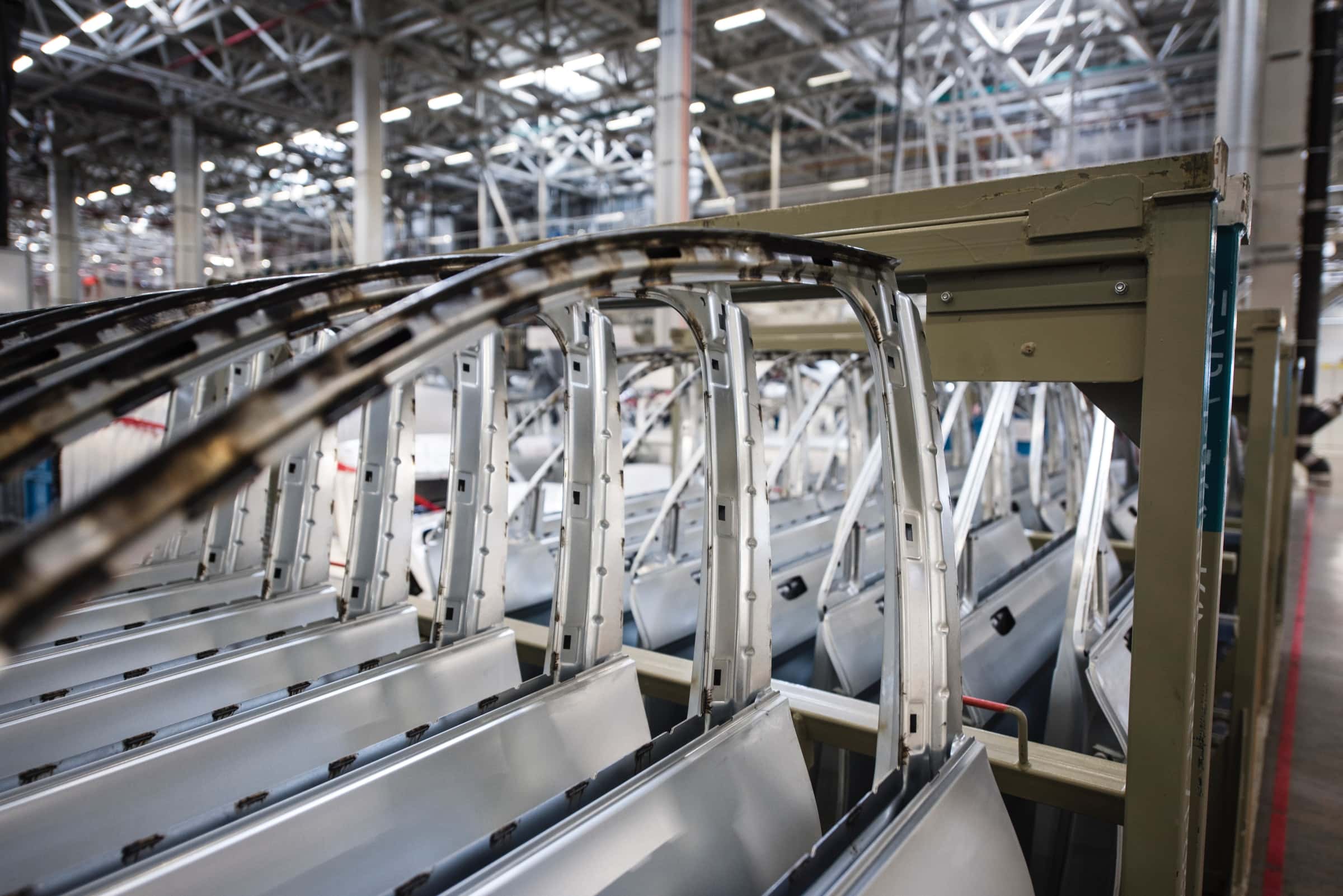 What route will Apple take to produce an electric vehicle?