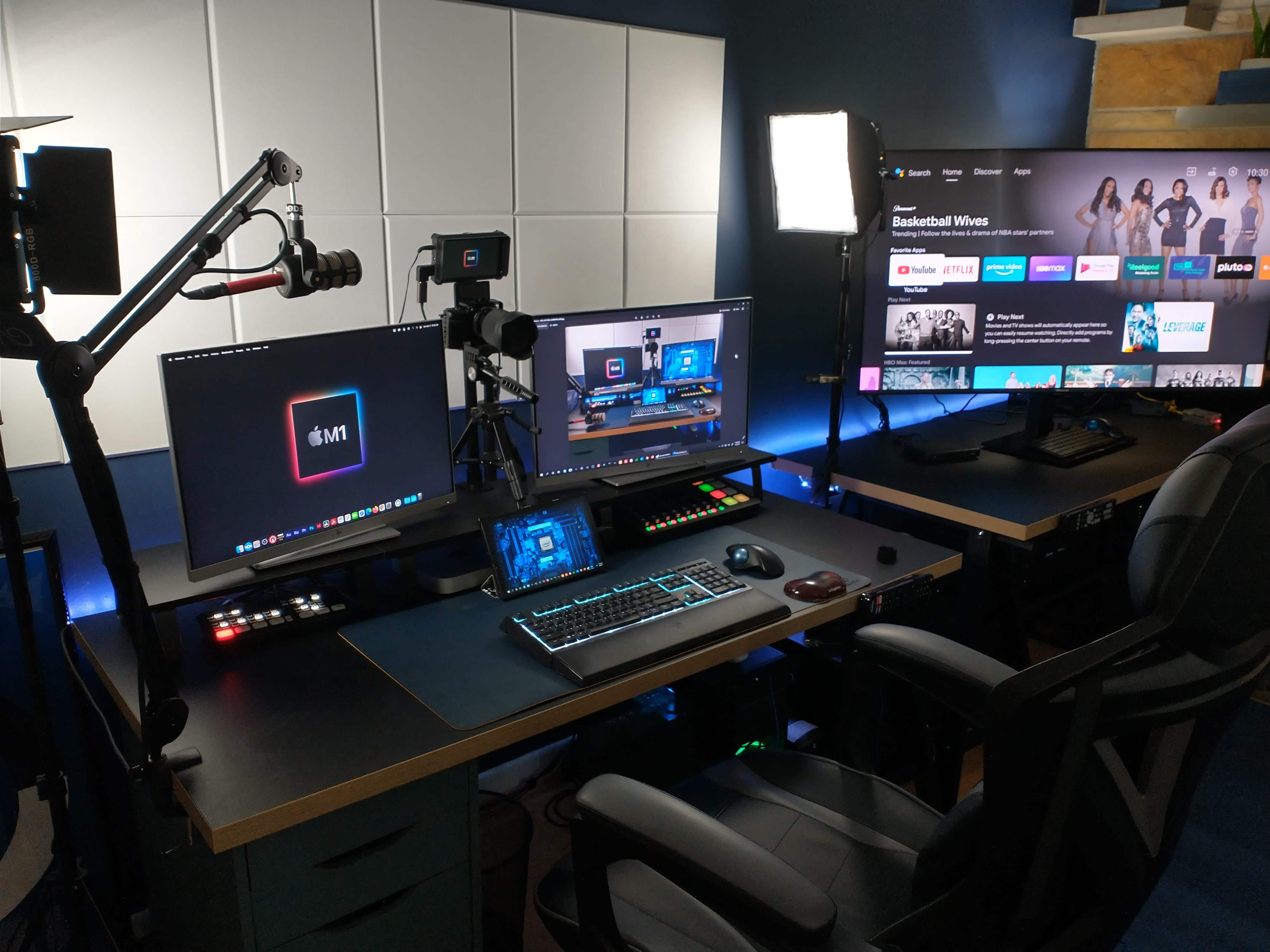 Browsing, remote tech support work, gaming, videoconferencing, podcasting -- this setup does it all.
