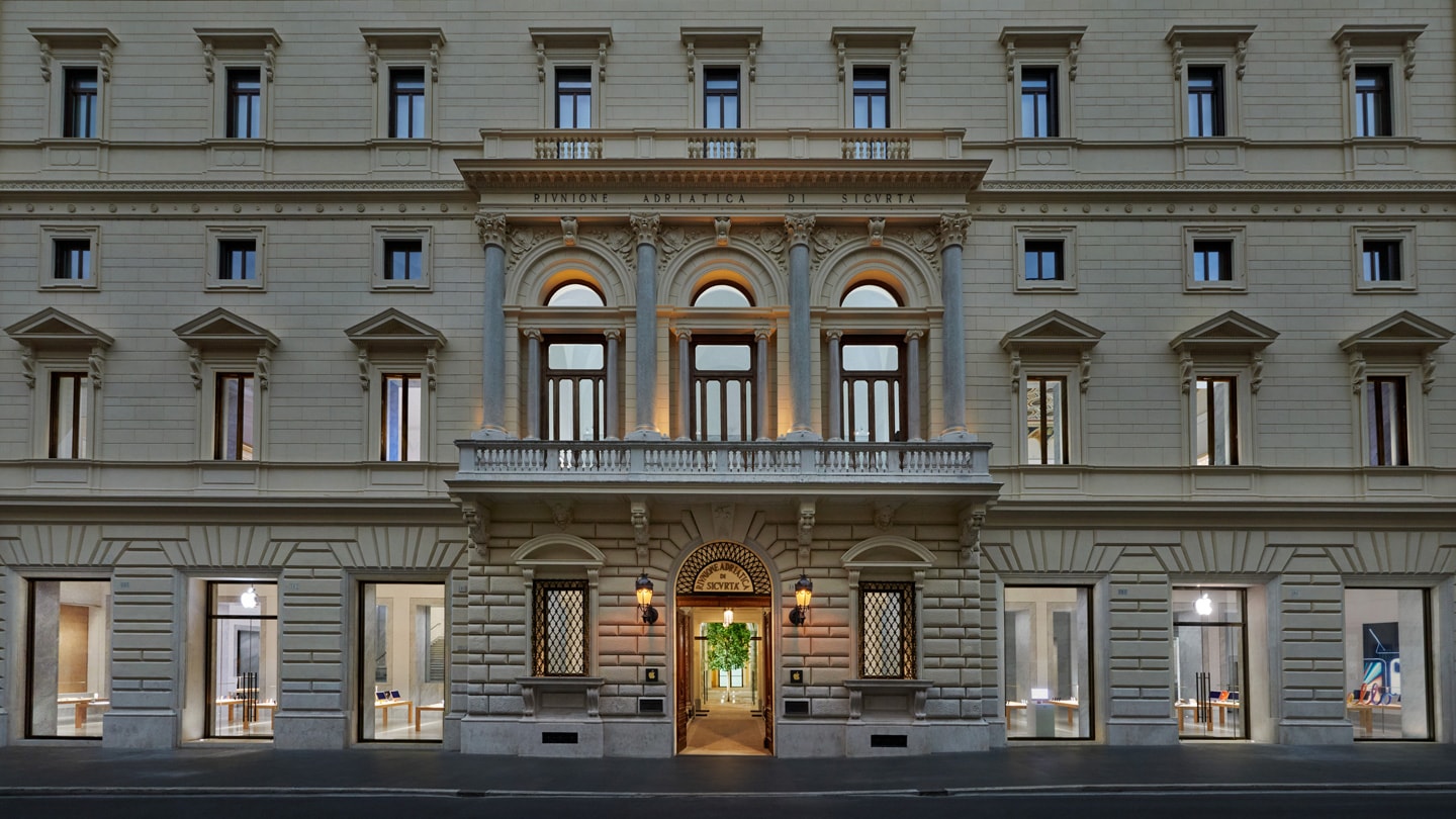 Apple Store Rome