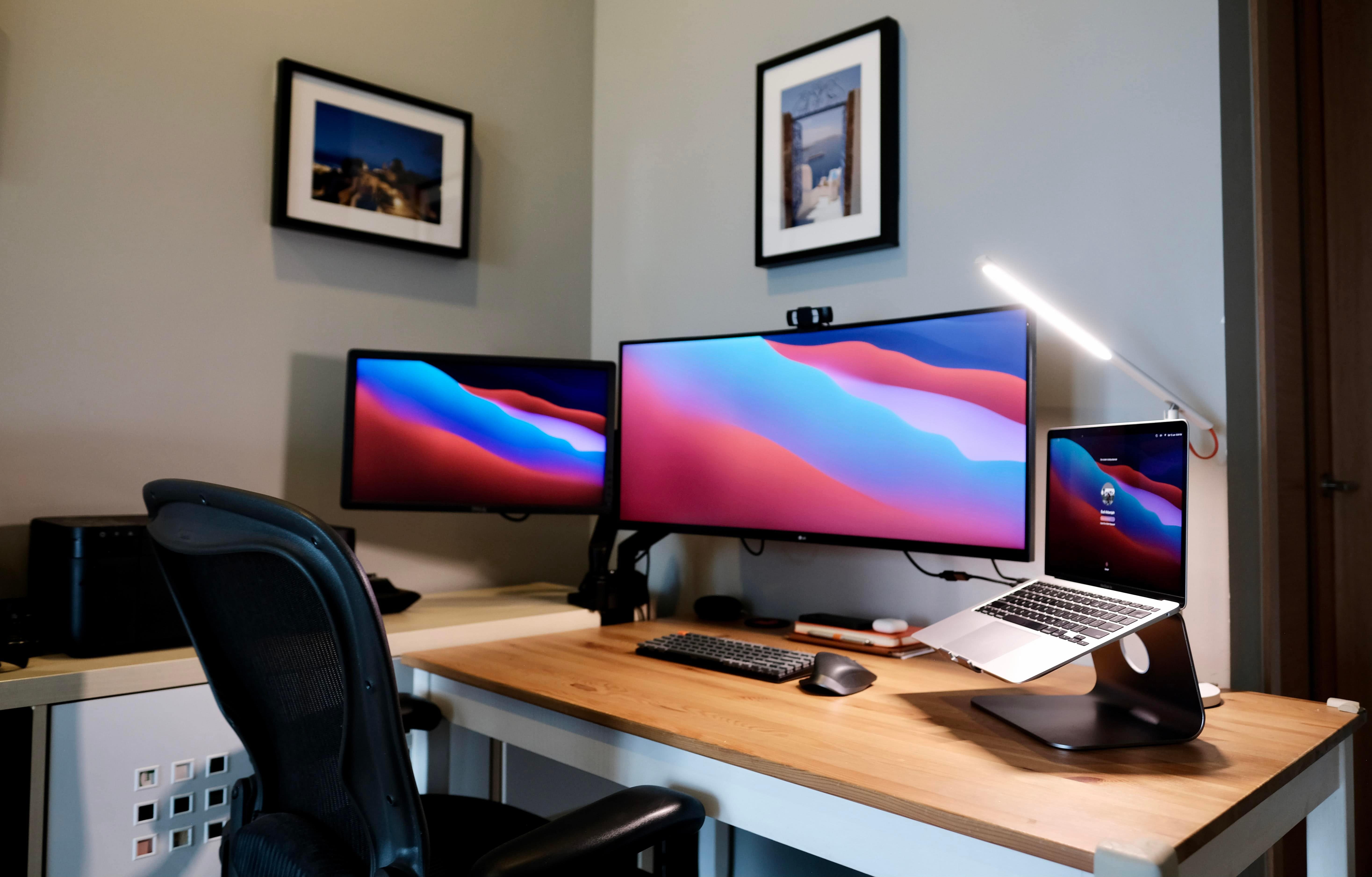 There's a trick to running dual external monitors with an M1 MacBook, but it's not very tricky.