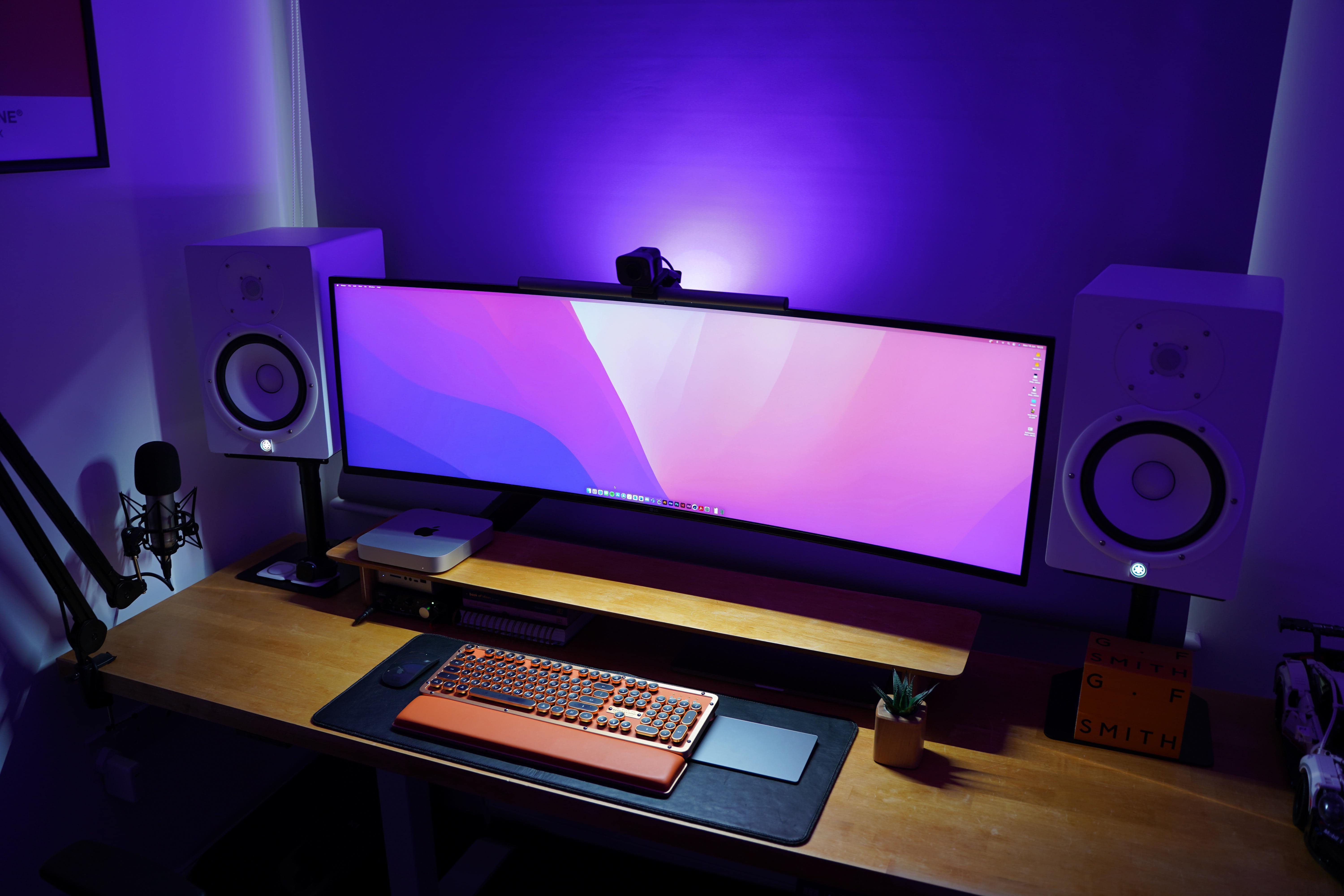 A Mac mini usurped a 16-inch MacBook Pro in this super-widescreen setup.