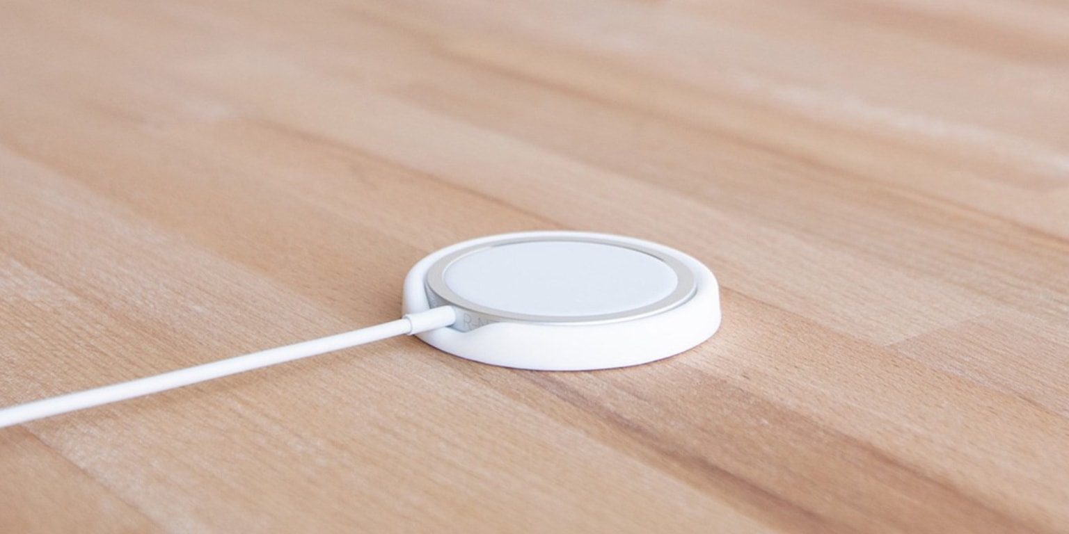 ElevationLab's new MagBase makes it easy to grab your iPhone 12 off the charger with one hand.