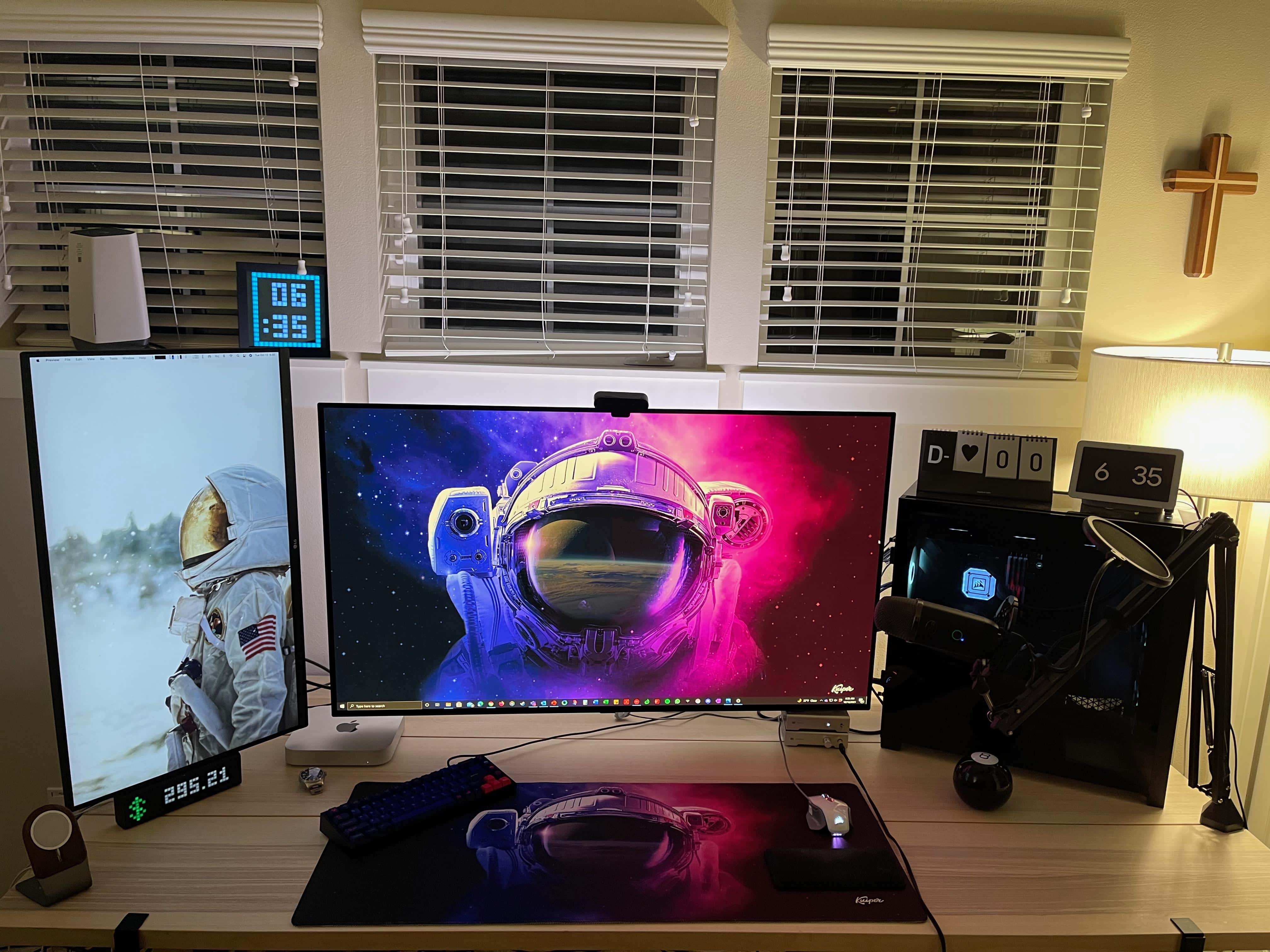 Who says a Mac mini and a gaming PC can't get along just fine?