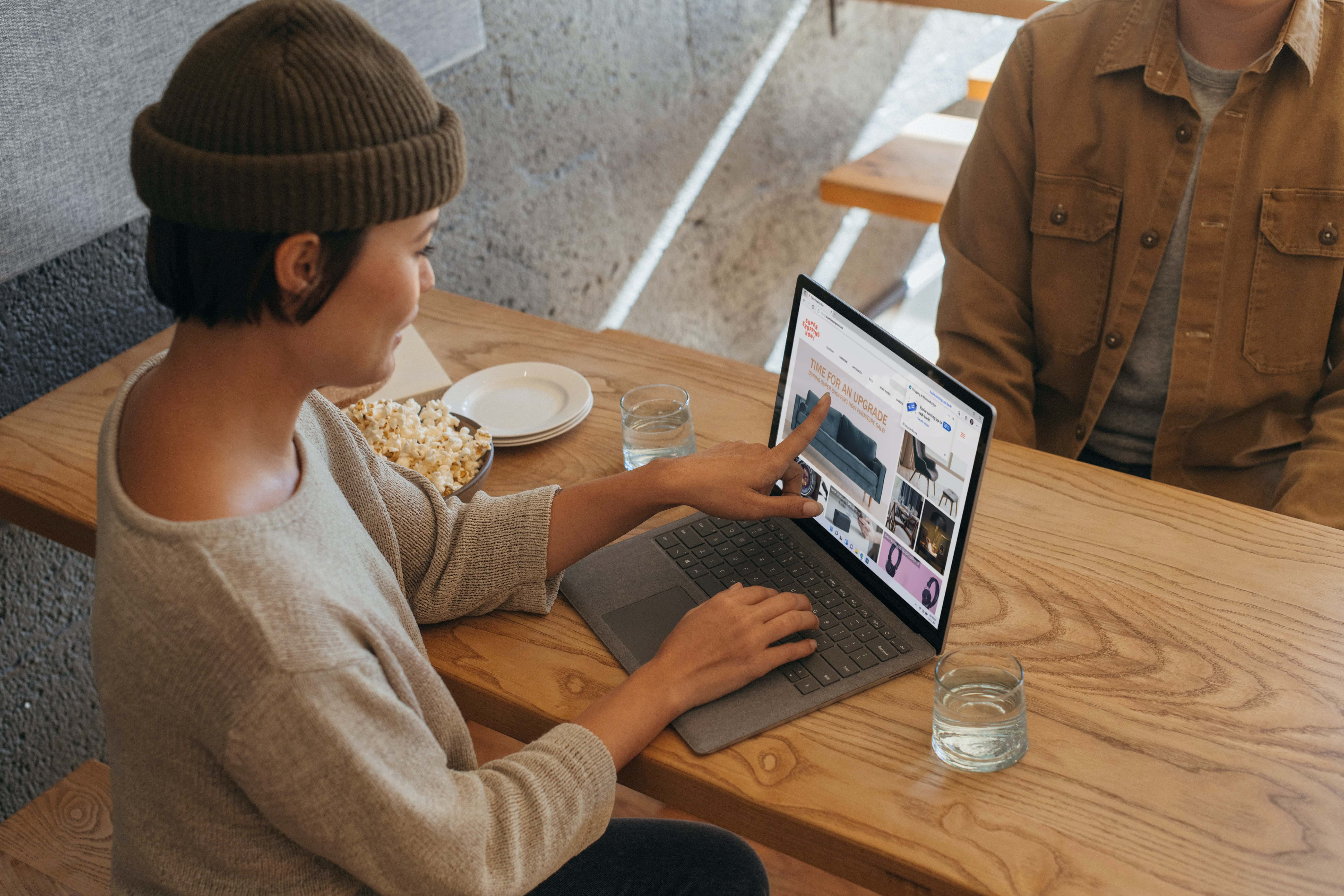 Get a genuine permanent activation Windows 10 key for just $13.30 at Keysbuff. Then get a free upgrade to Windows 11.