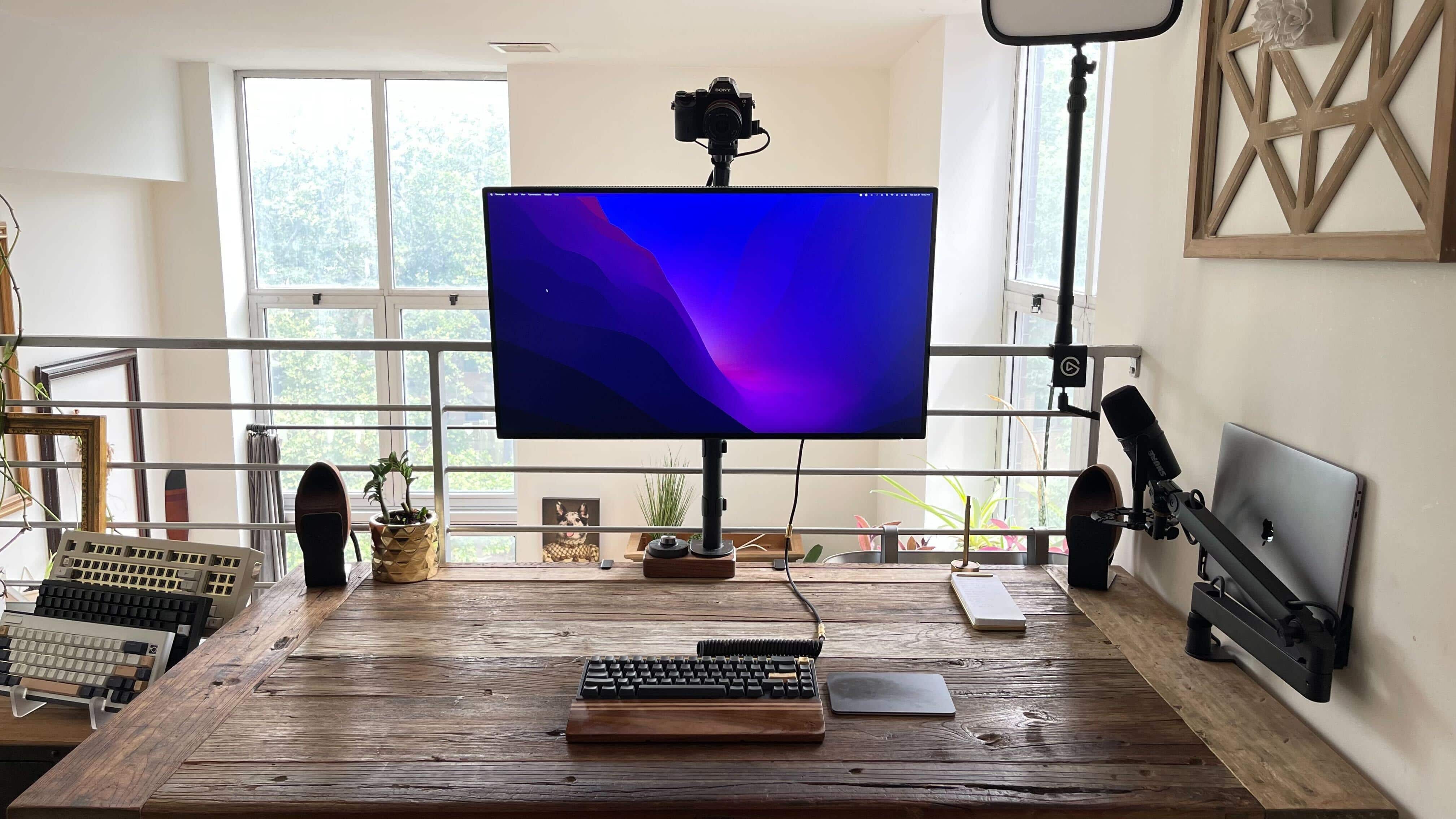 Everything is mounted just so.