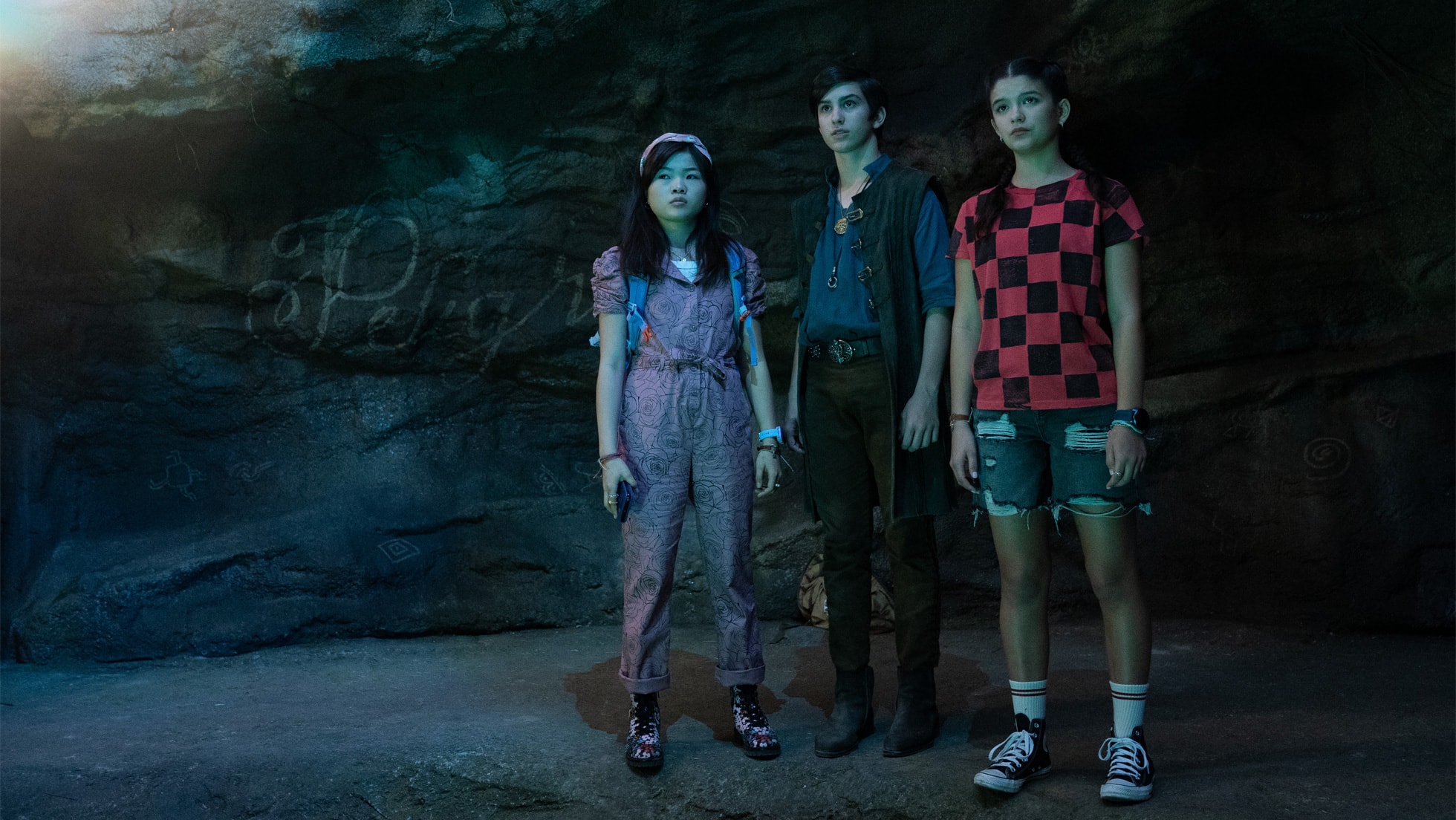 Miya Cech, Spencer Hermes-Rebello and YaYa Gosselin in “Surfside Girls,” premiering August 19, 2022 on Apple TV+.