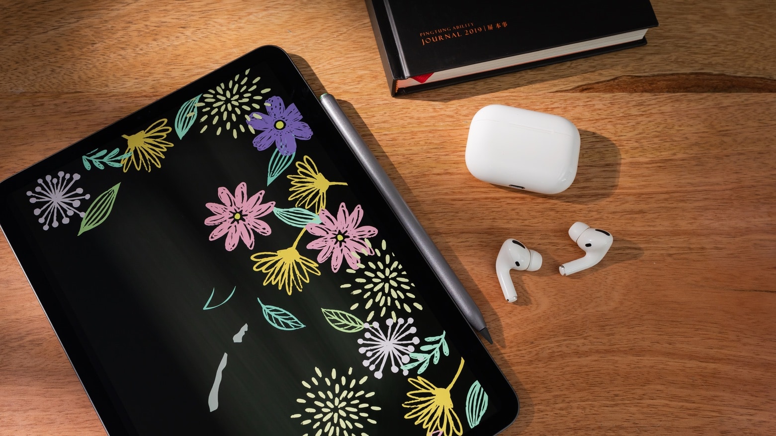Adonit's inexpensive new iPad stylus offers on-tablet wireless charging