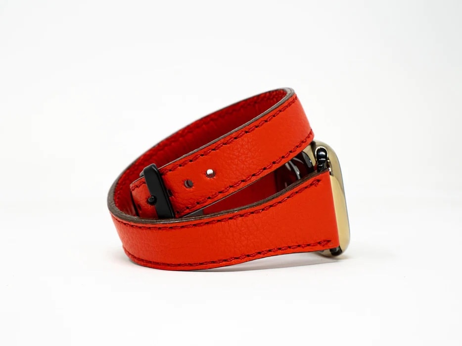 Two fine leather watch bands are better than one.