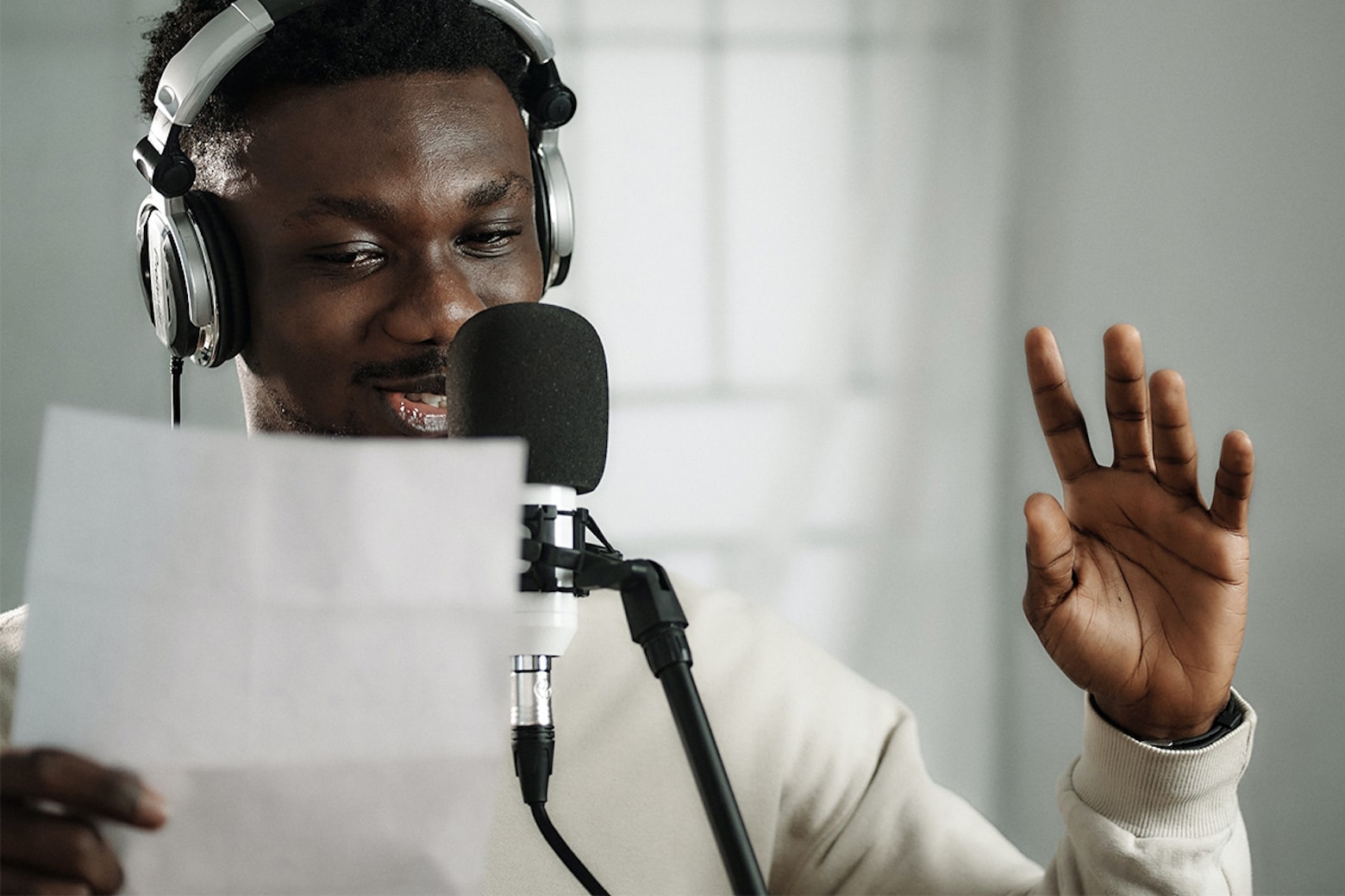 Micmonster gives your project voice with AI voiceover.