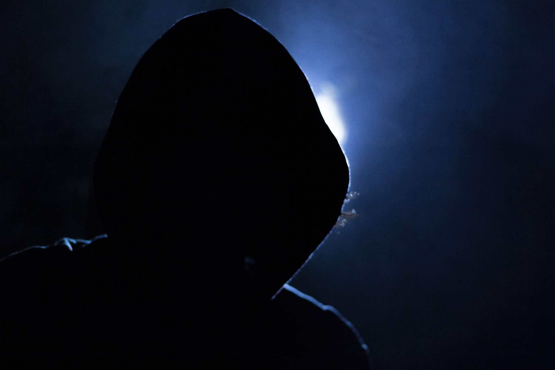 What You Should Know About Apple Support Scam Calls: Don't fall prey to increasingly tricky scammers.