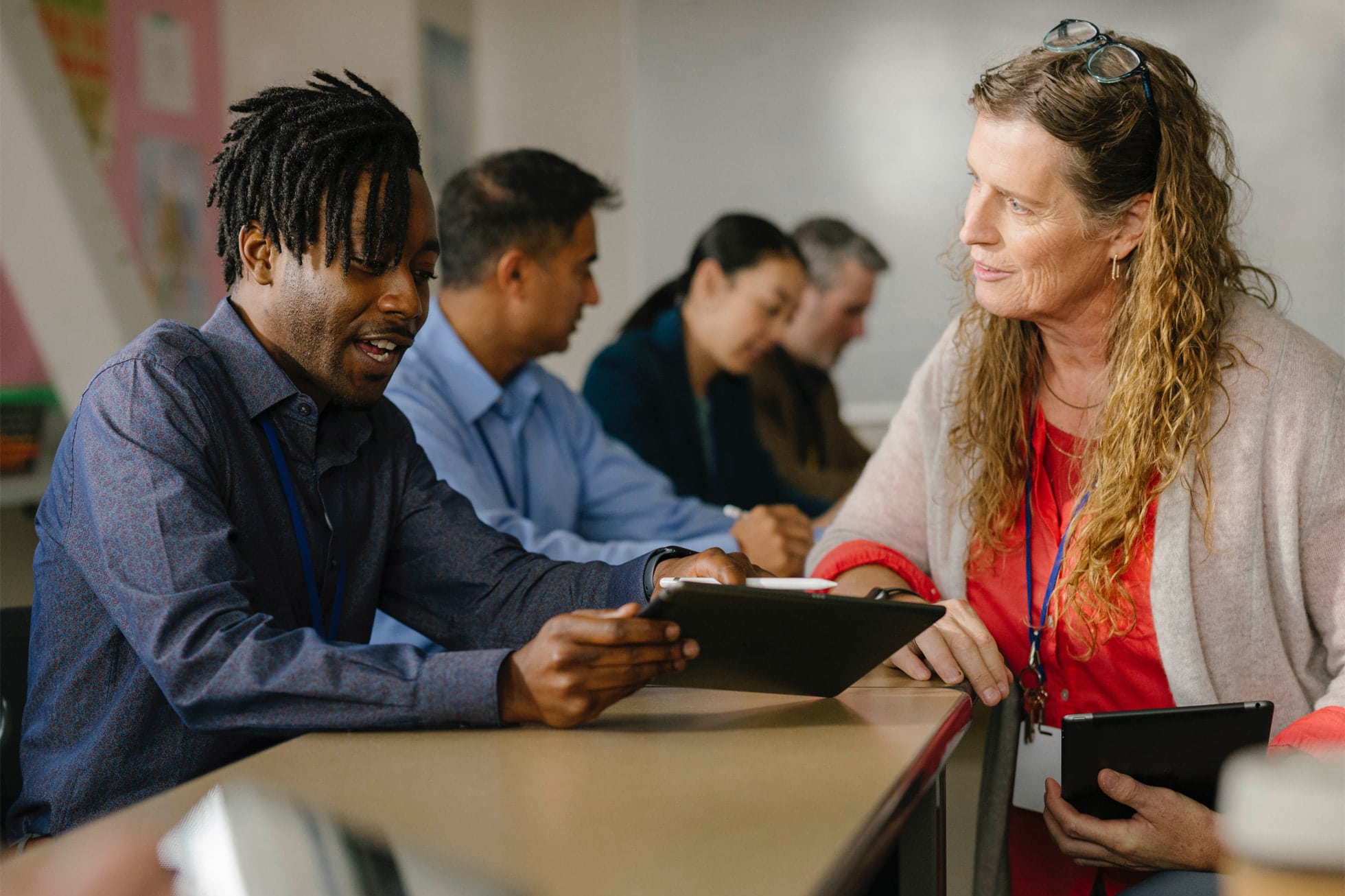 The program certifies instructors who help school teachers make the most of Apple products in their work.