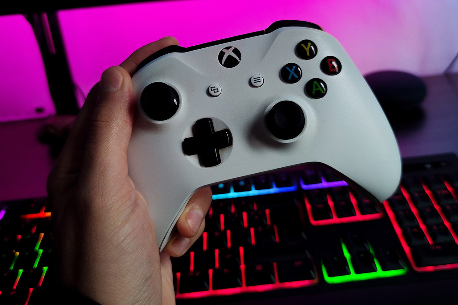 Learn how games work by playing and coding with this better-than-Amazon deal.