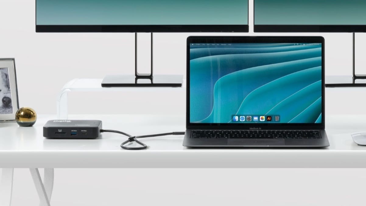 Sleek new 7-in-1 USB-C dock offers dual 4K HDMI ports