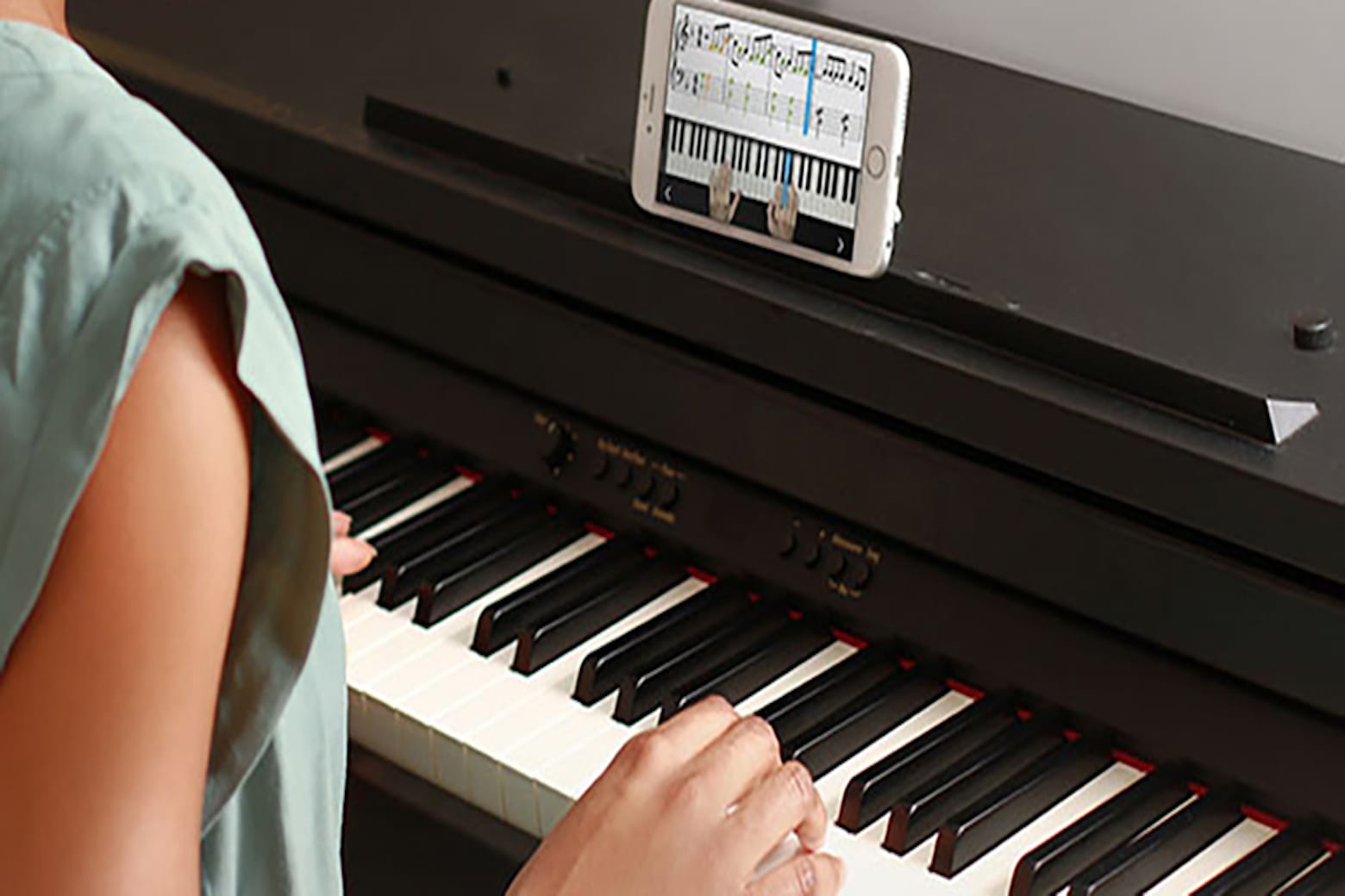 Learn the piano at your own pace with help from this discounted subscription.